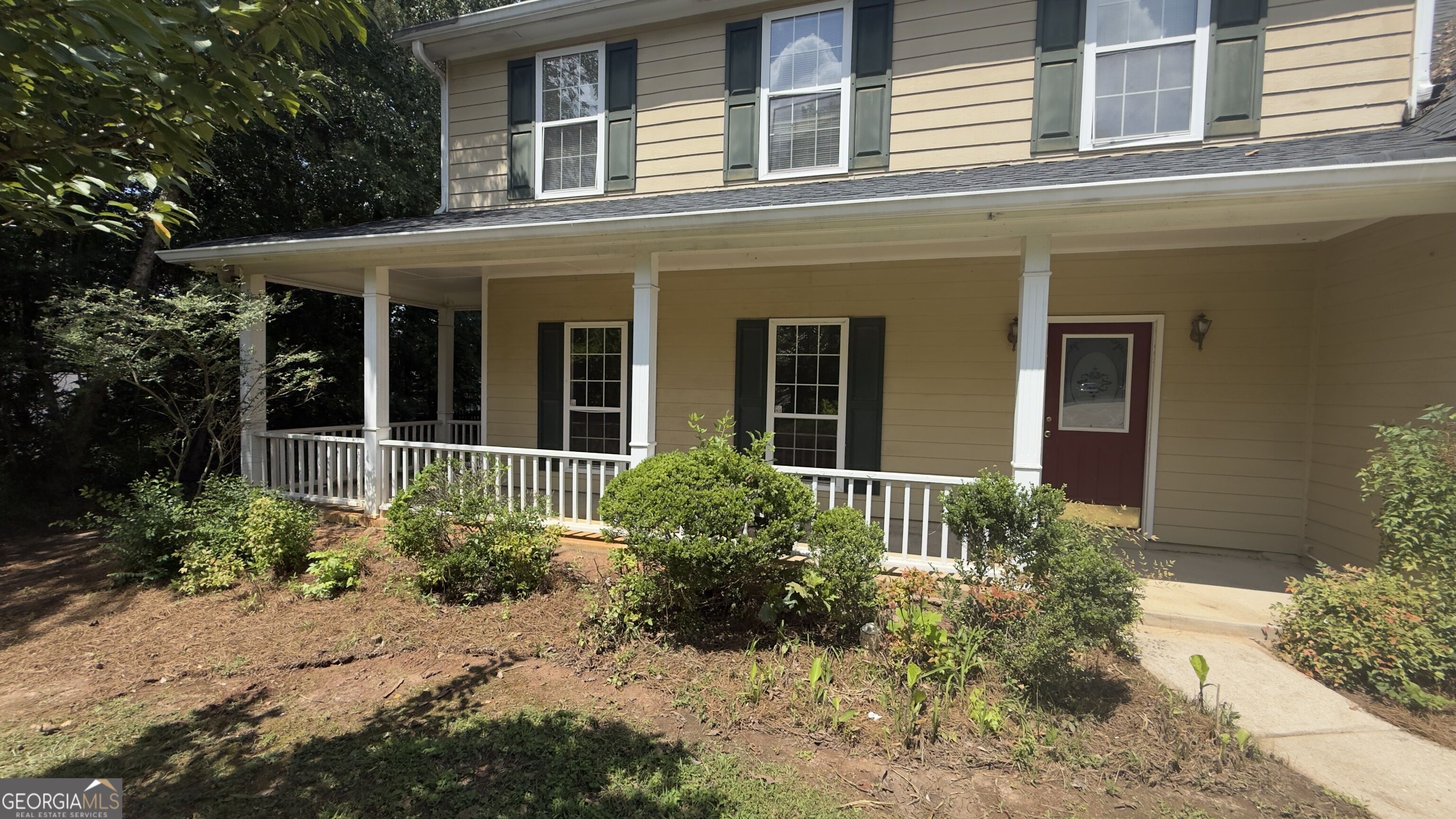 2042 Fox Hound Way Property Photo 2