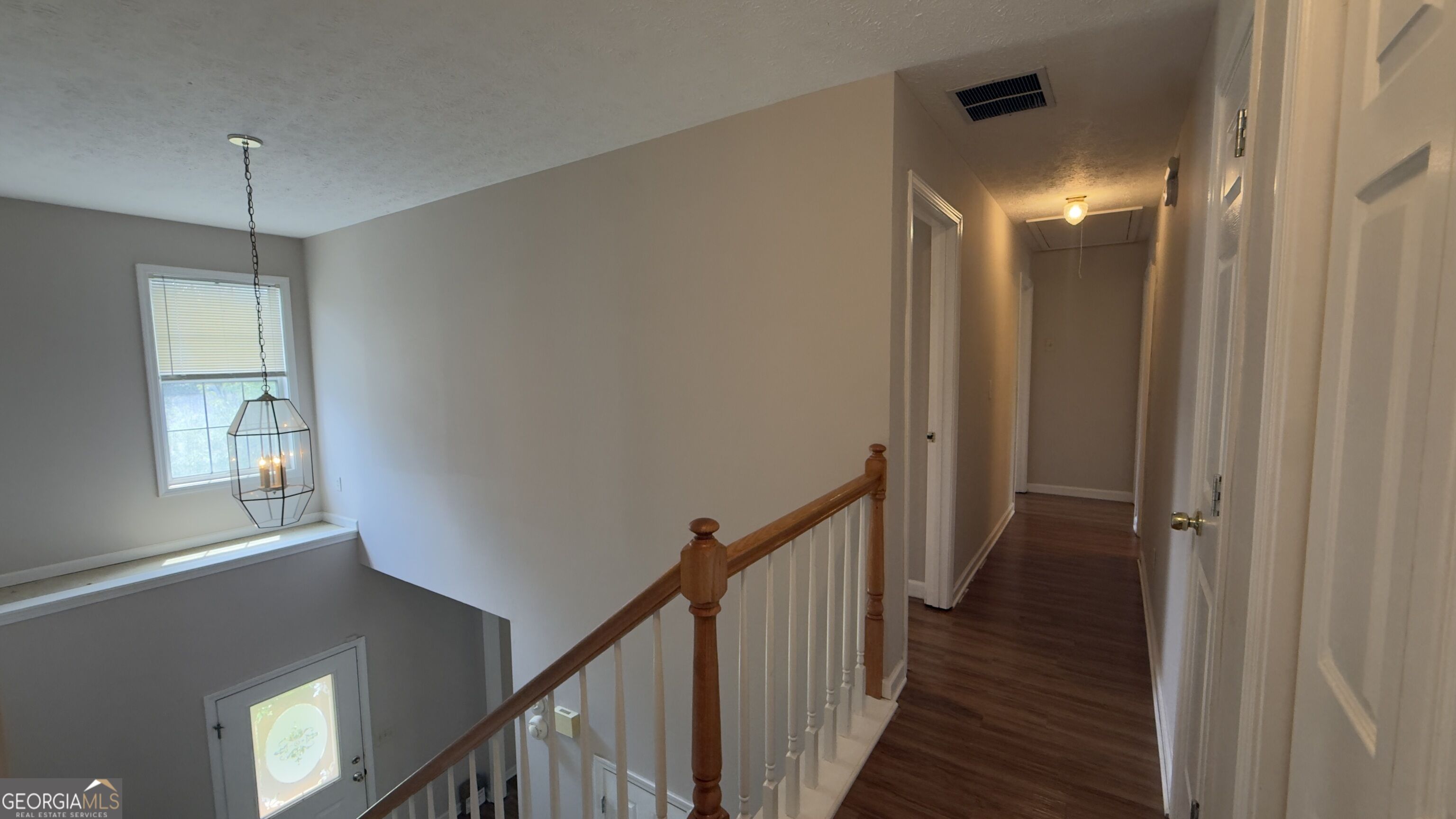 2042 Fox Hound Way Property Photo 8