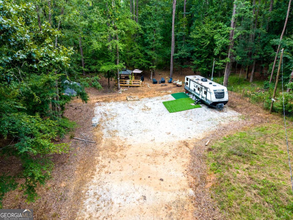 2261 Island Creek Drive Property Photo 1