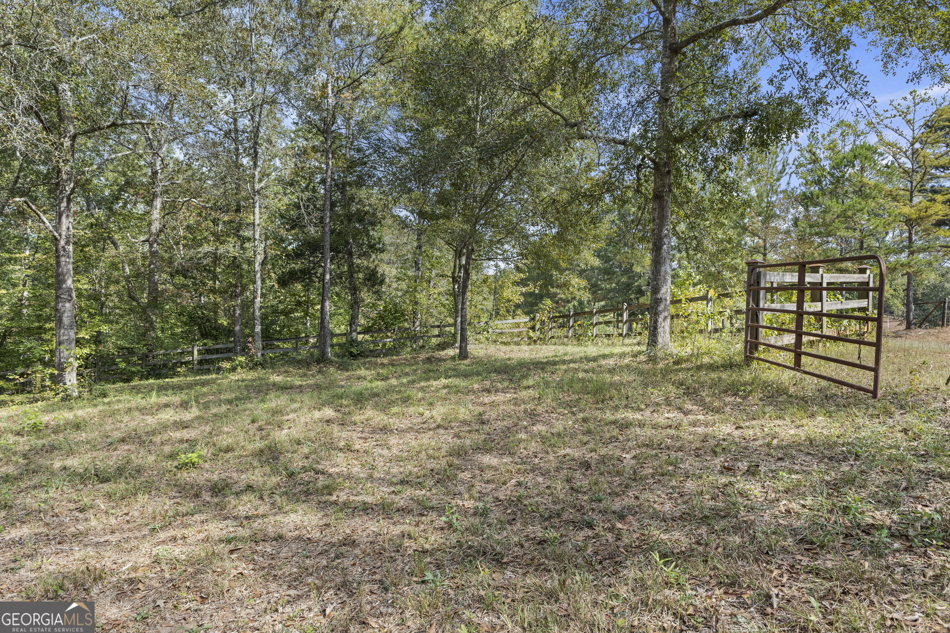 4 County Road 244 Property Photo 36