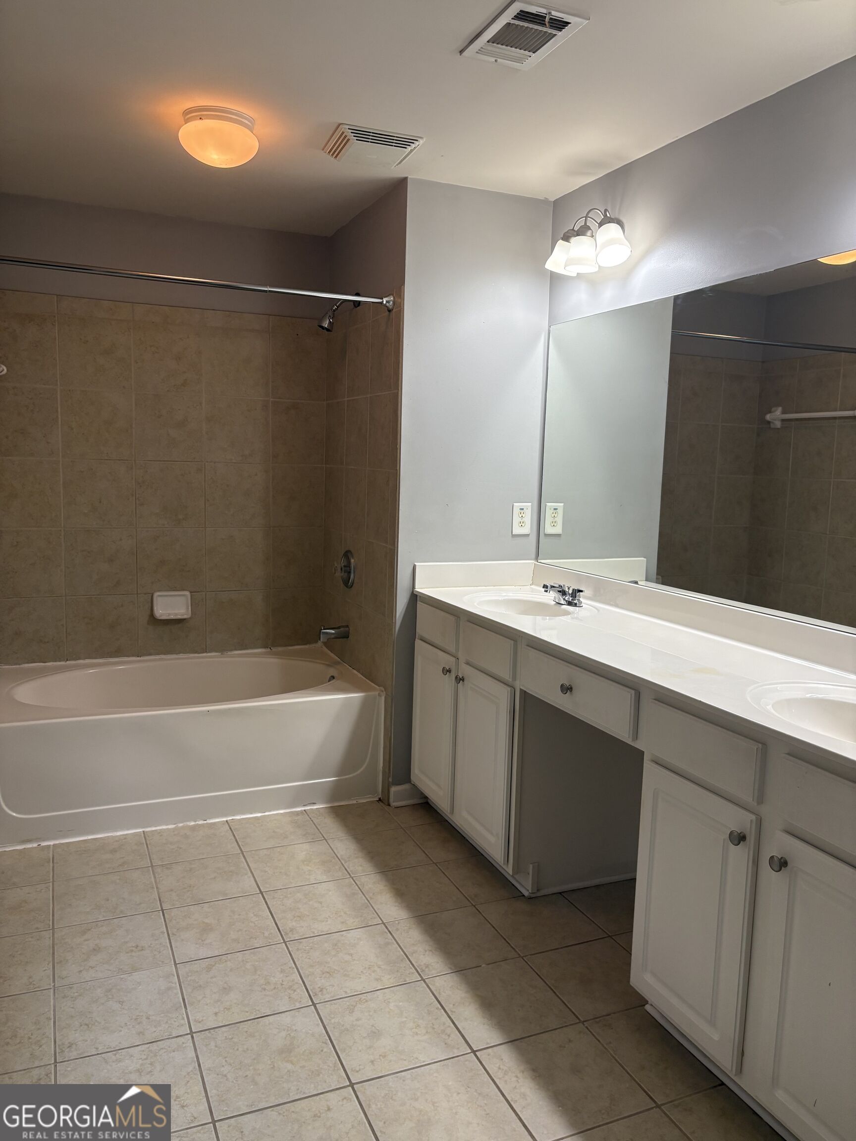 3289 Wellington Walk Sw Property Photo 9