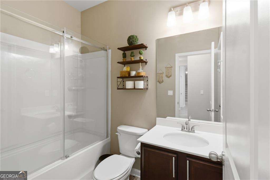 106 Creekside Bluff Way Property Photo 24