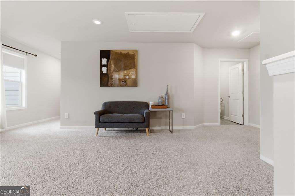 106 Creekside Bluff Way Property Photo 30