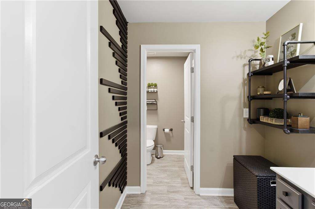 106 Creekside Bluff Way Property Photo 35