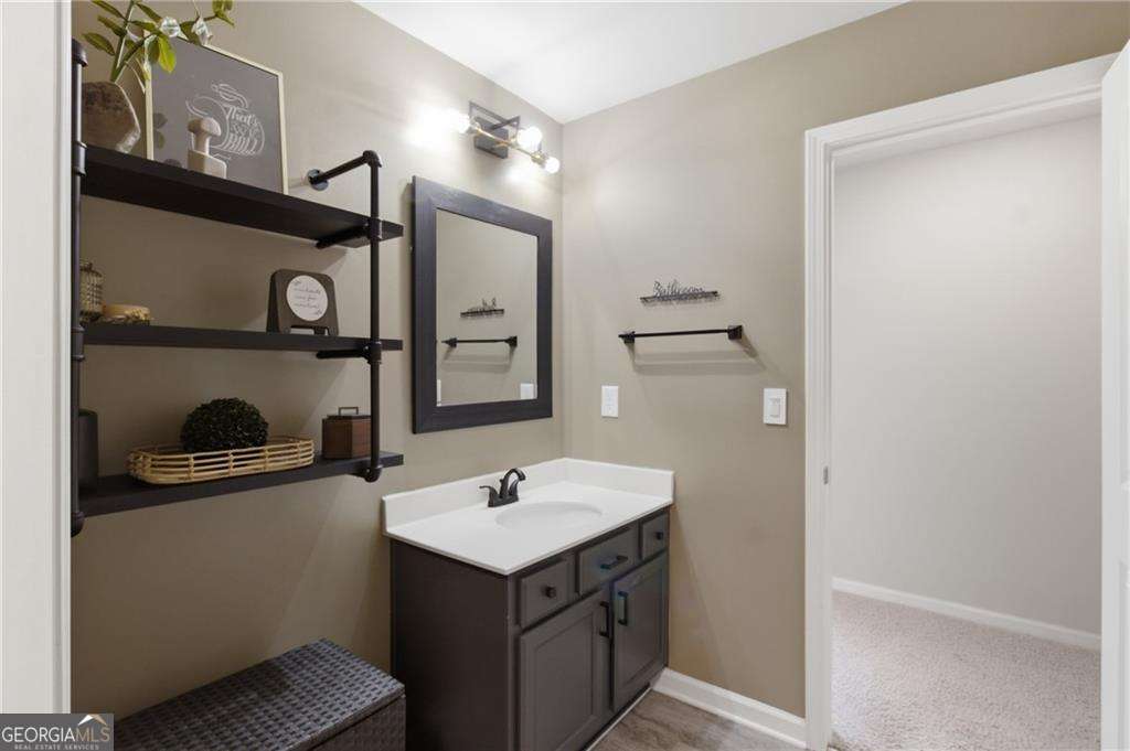 106 Creekside Bluff Way Property Photo 36