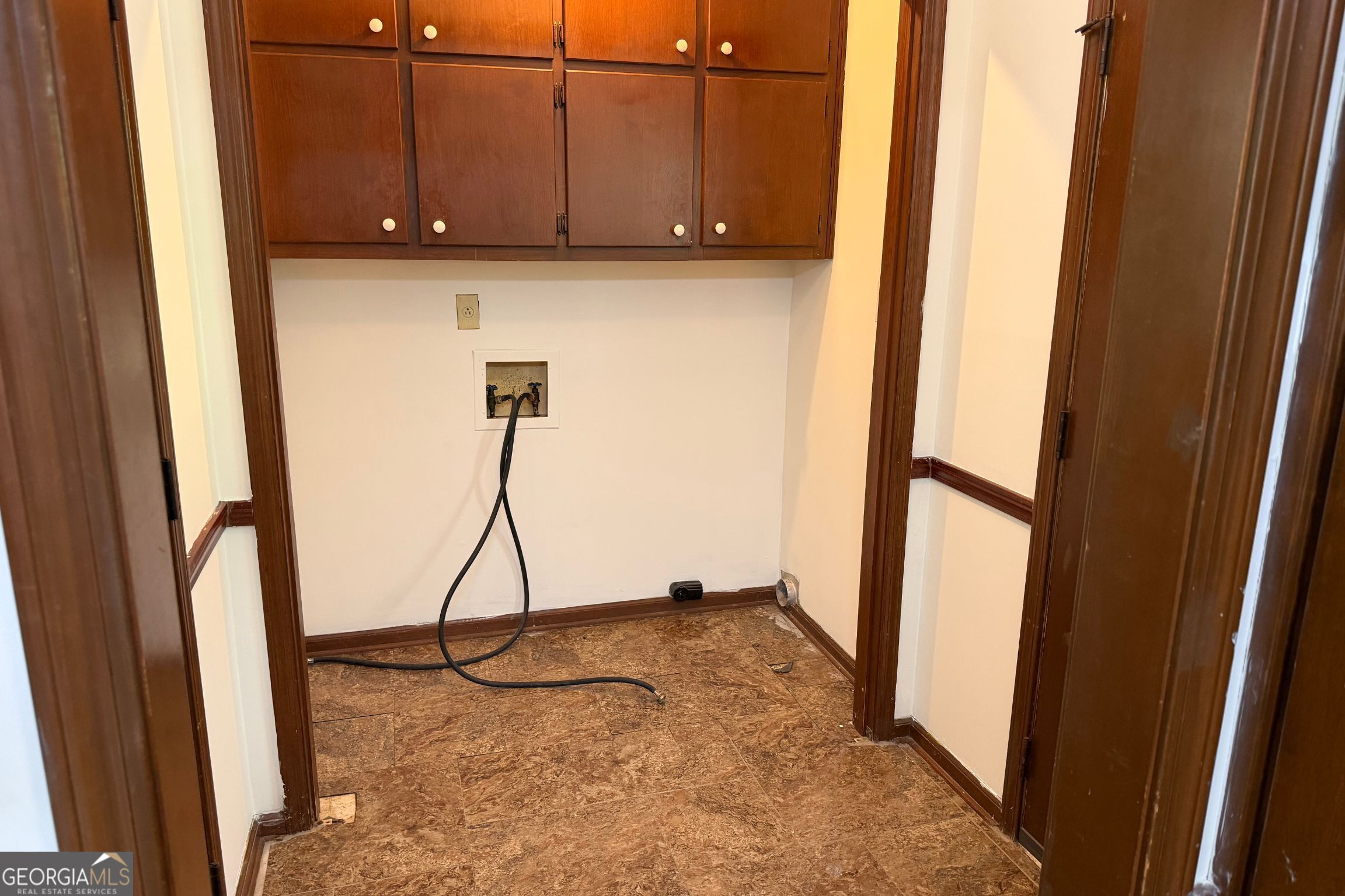 310 Sharon Drive Property Photo 16