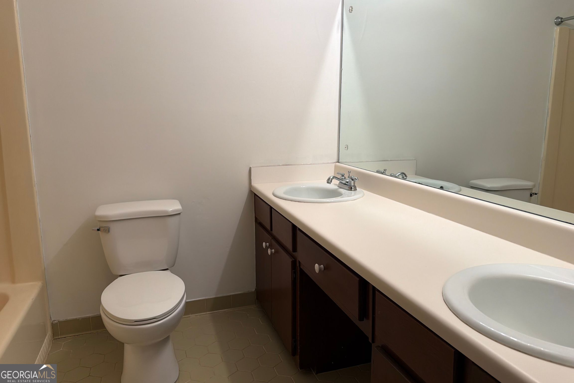 310 Sharon Drive Property Photo 25