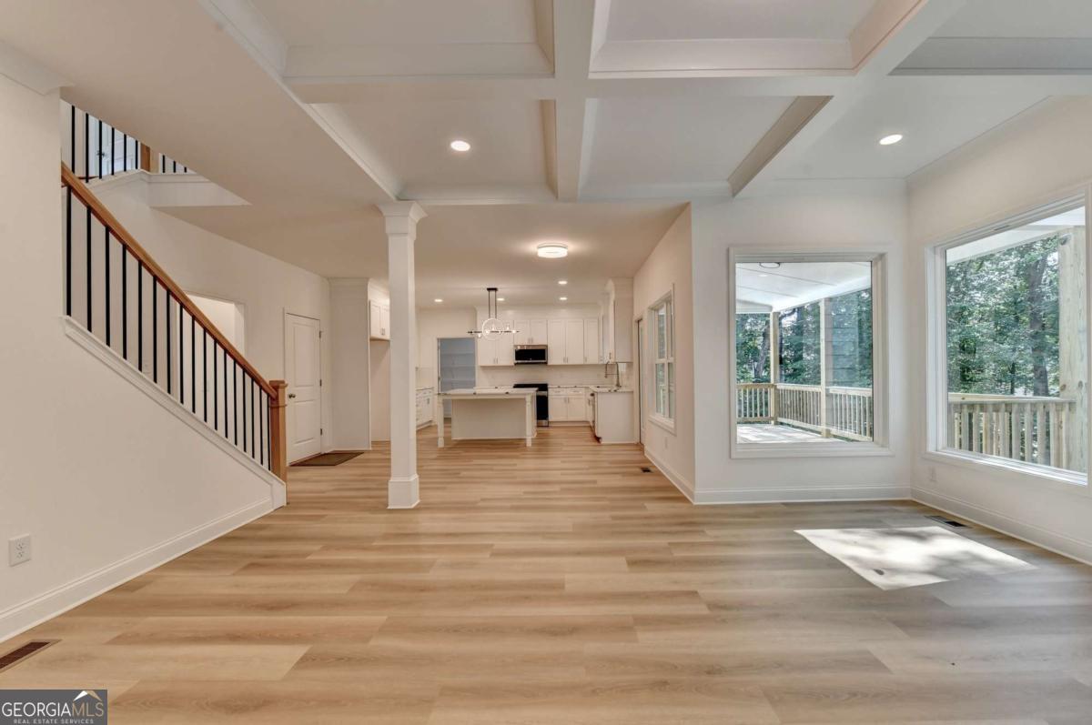 9135 Fox Trail Lane Property Photo 30