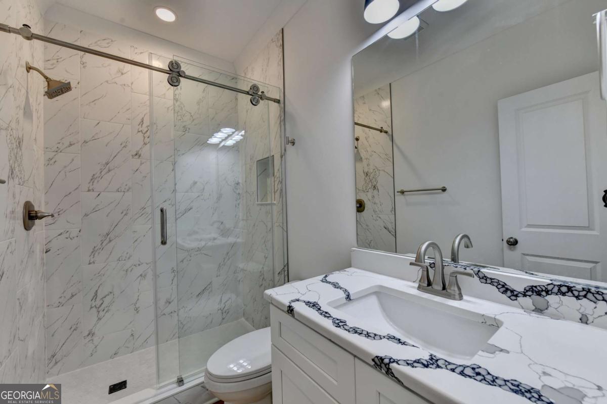 9135 Fox Trail Lane Property Photo 32
