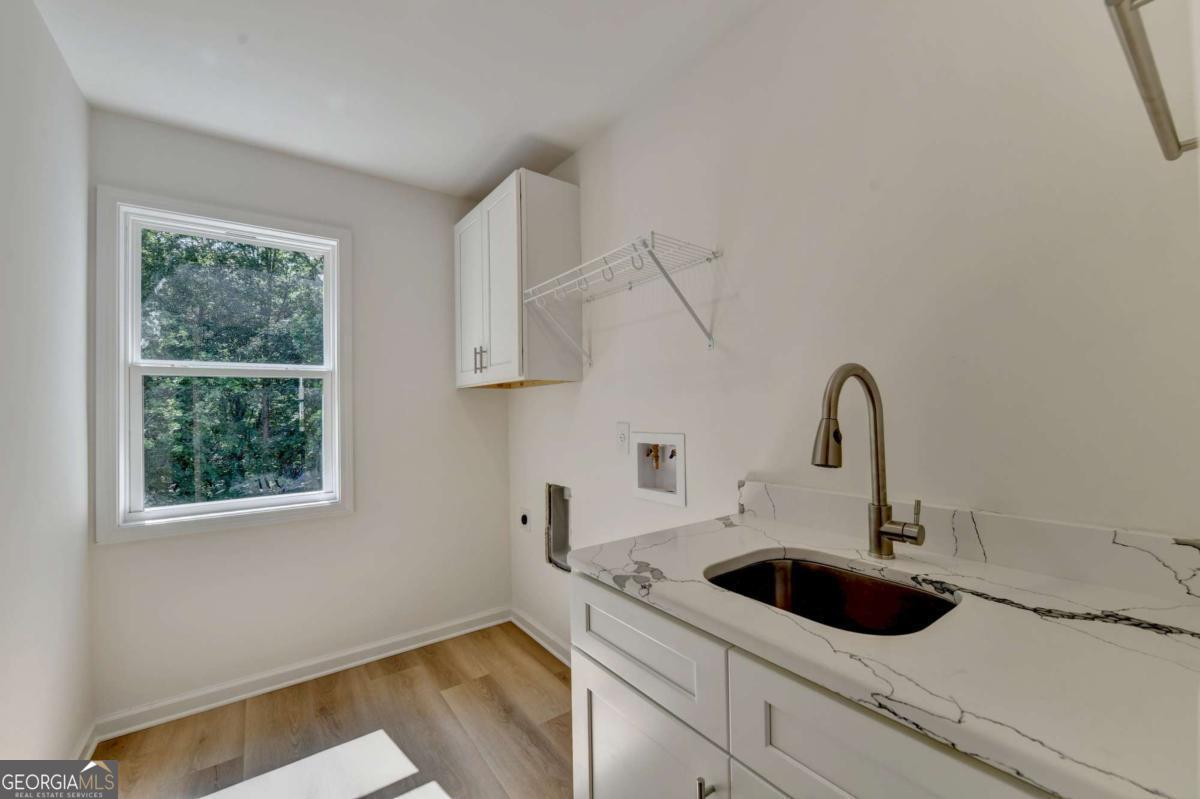9135 Fox Trail Lane Property Photo 48