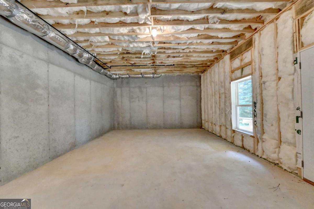 9135 Fox Trail Lane Property Photo 68