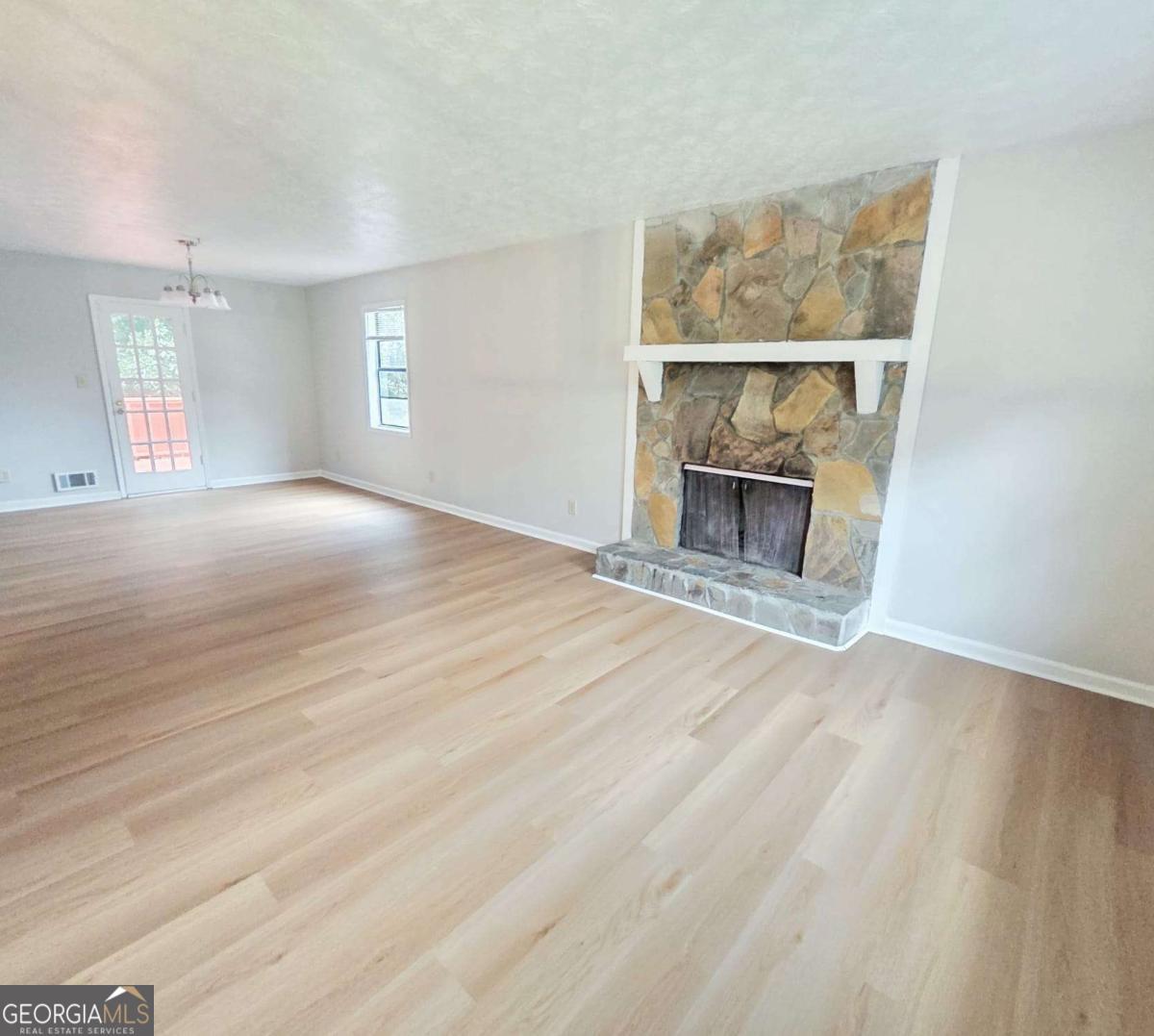 2633 Seneca Trail Property Photo 6