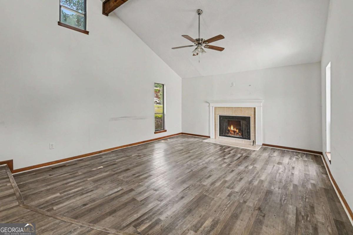 1144 Cedar Log Place Property Photo 3