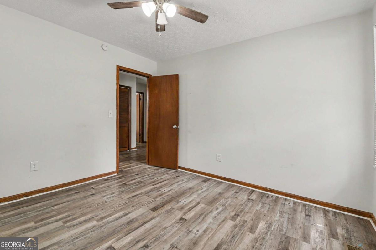 1144 Cedar Log Place Property Photo 10