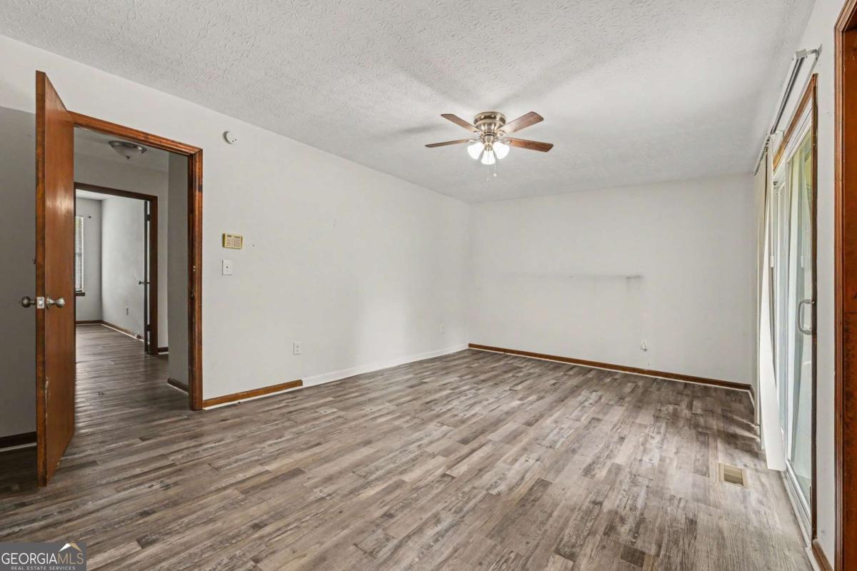 1144 Cedar Log Place Property Photo 14