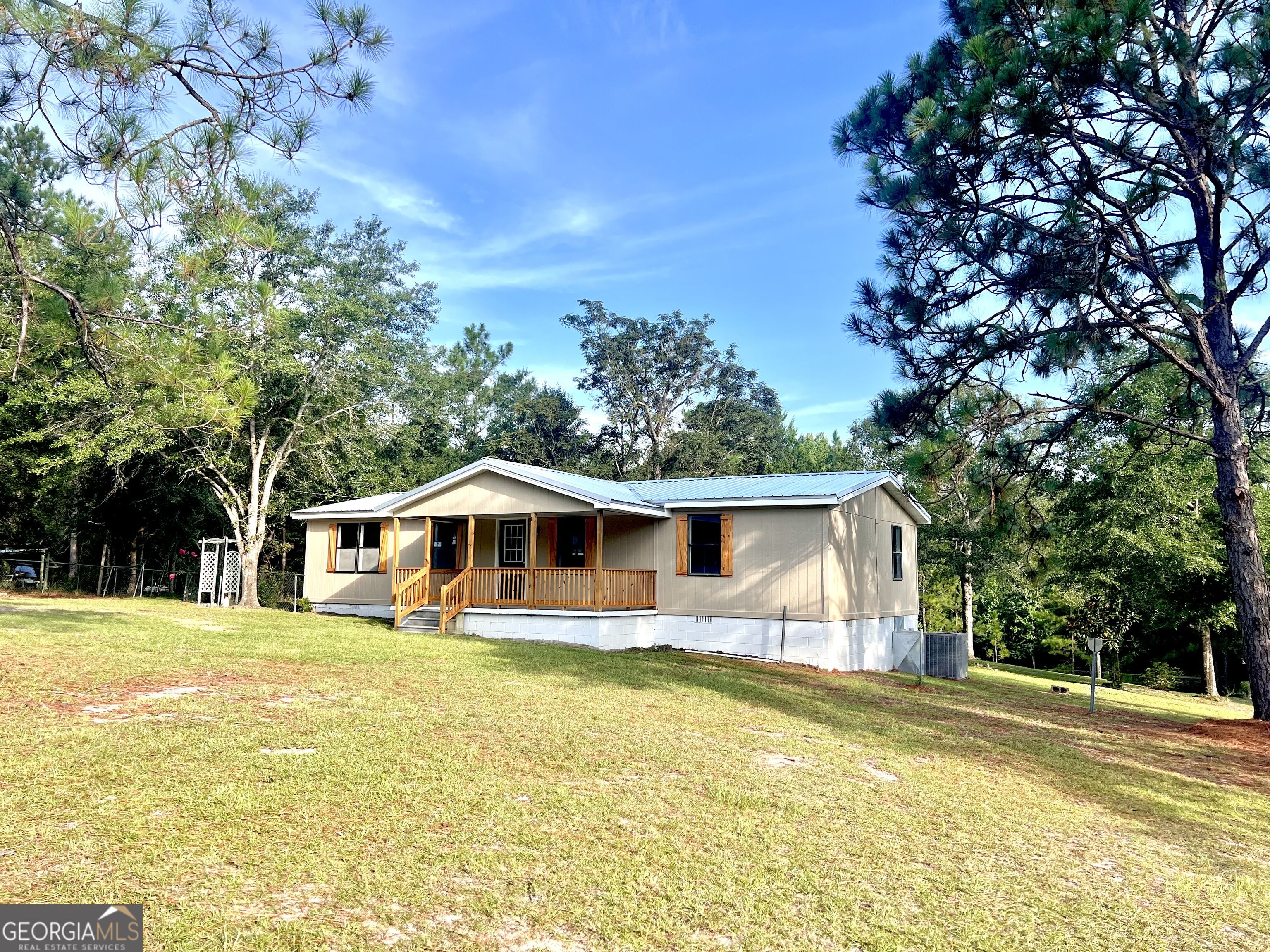 85 Shady Oaks Road Property Photo 1