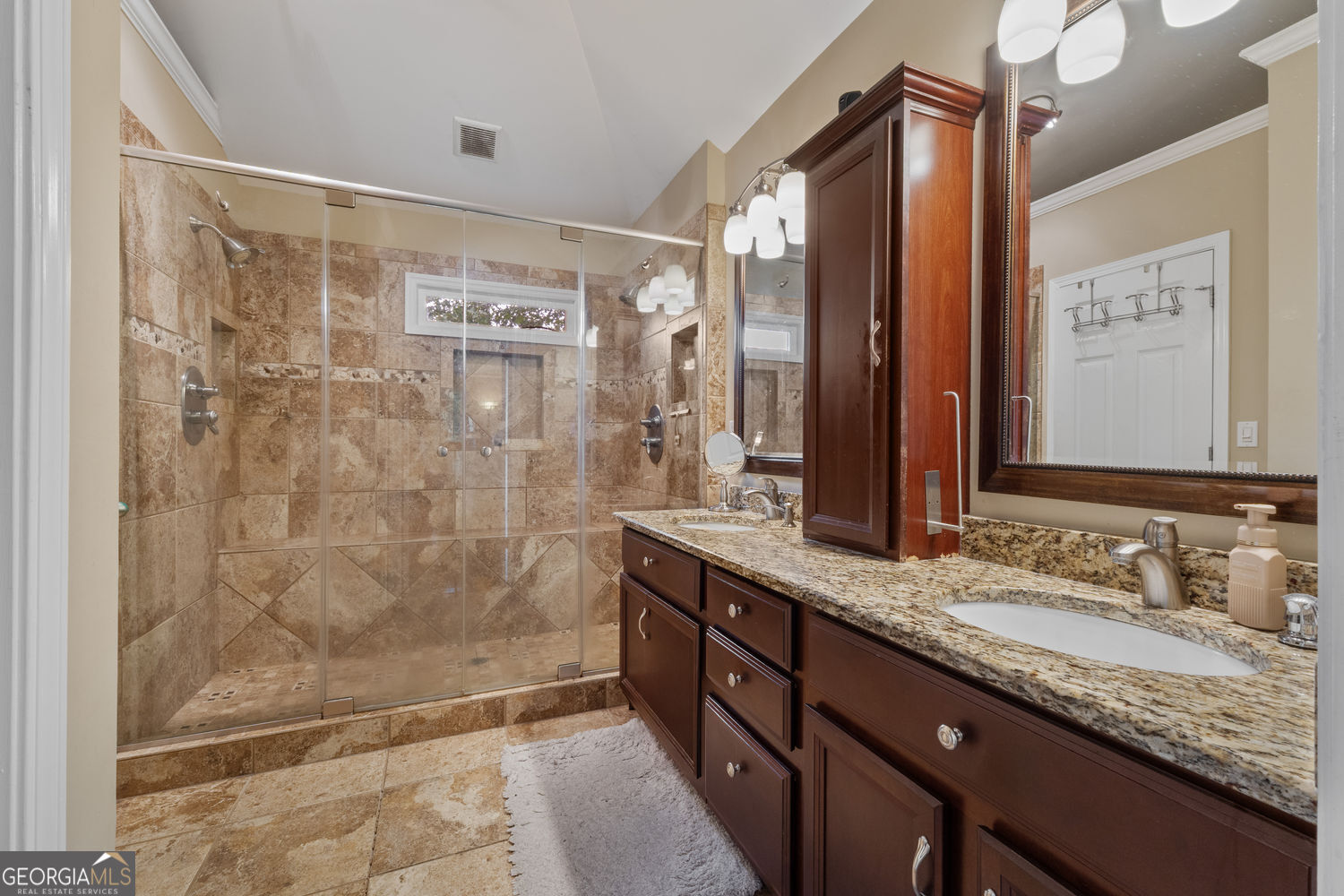 2057 Devonhurst Drive Property Photo 17