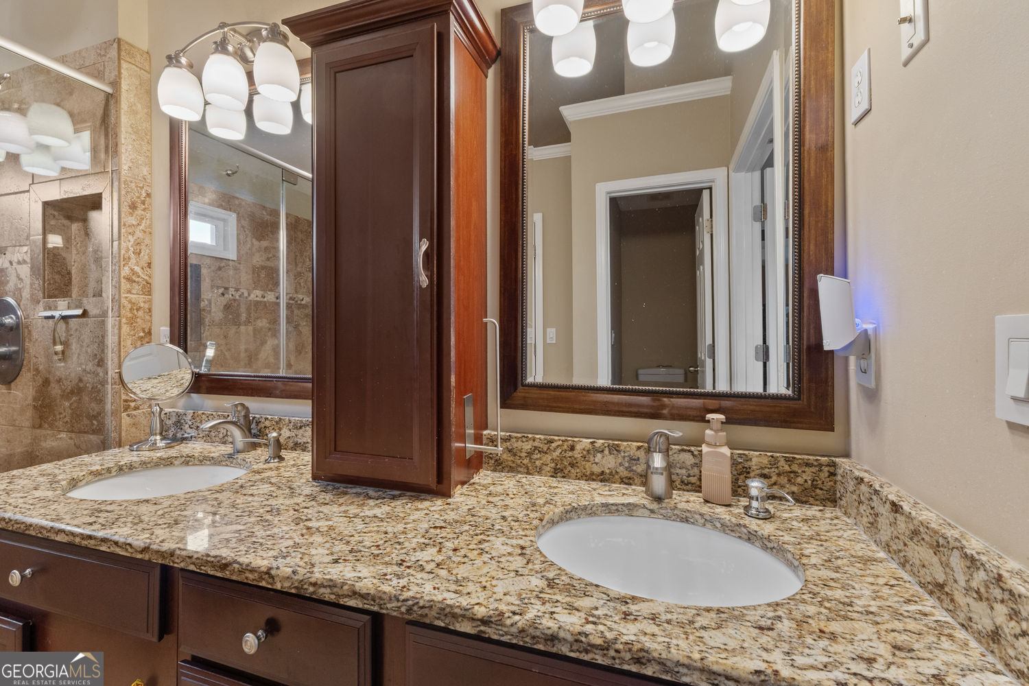 2057 Devonhurst Drive Property Photo 19