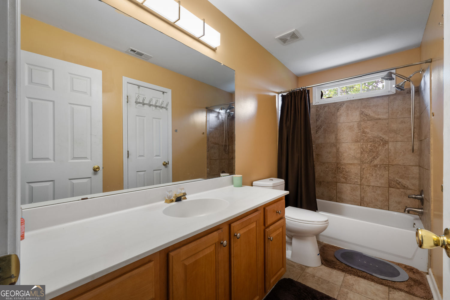2057 Devonhurst Drive Property Photo 21