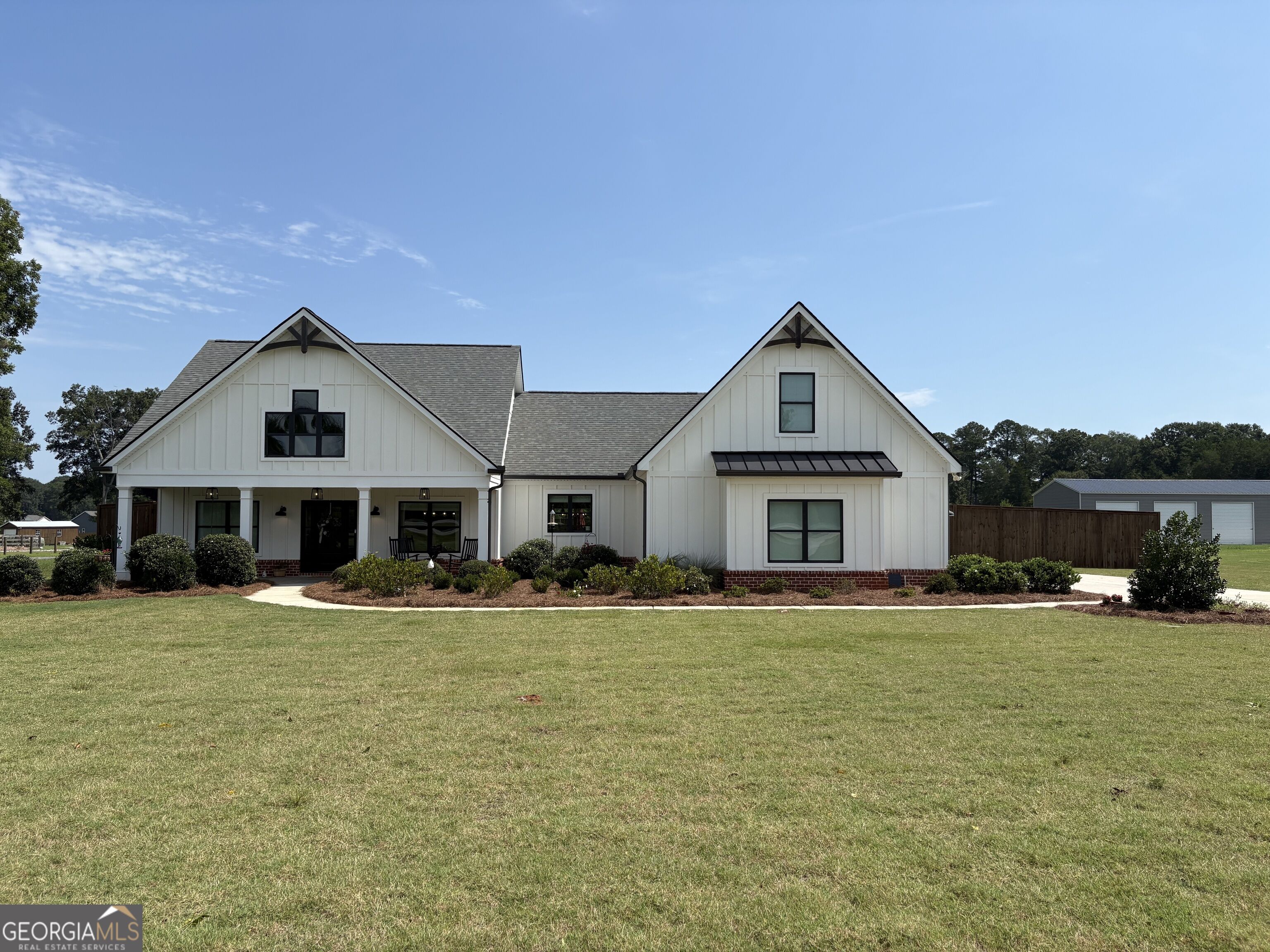 3706 Highway 83 Property Photo 1