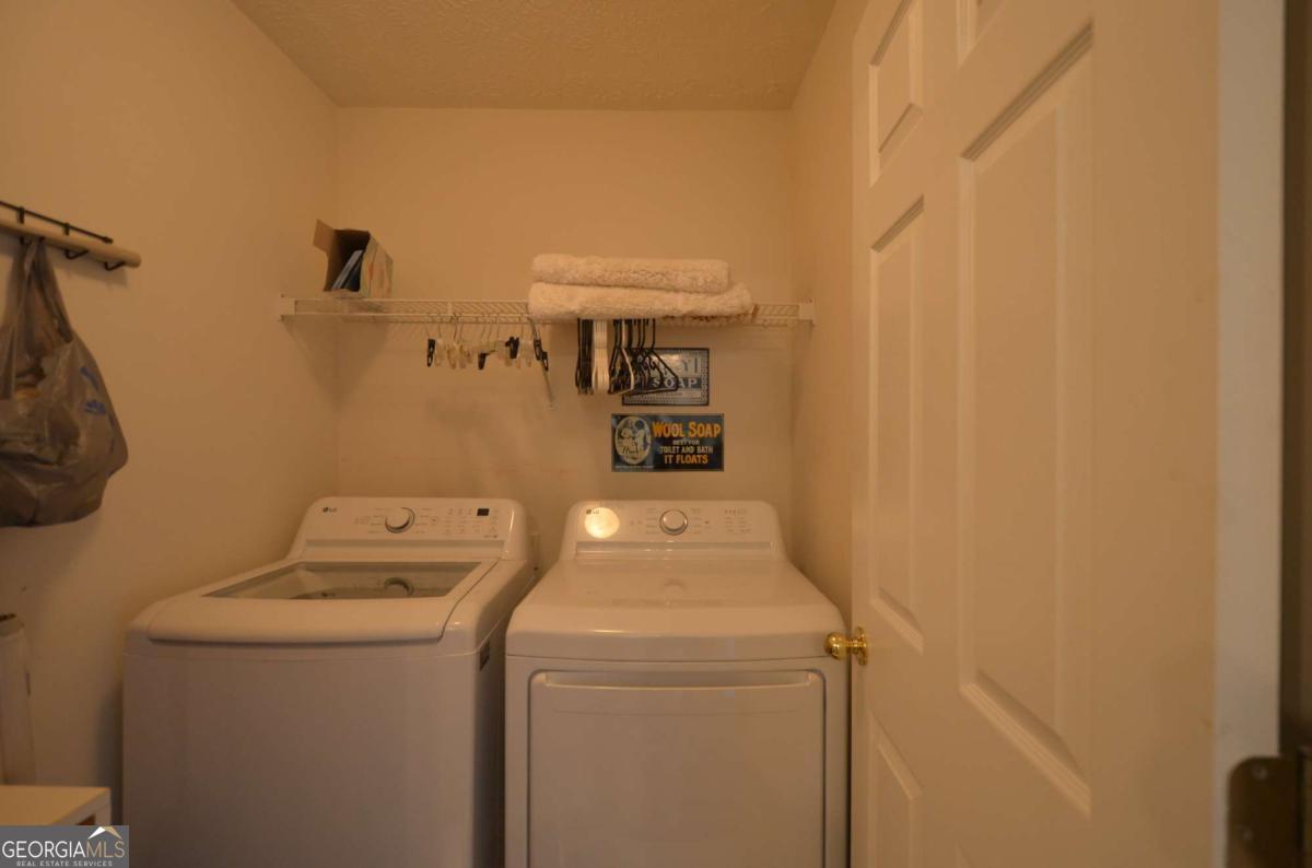 2513 Baysridge Drive Nw Property Photo 27