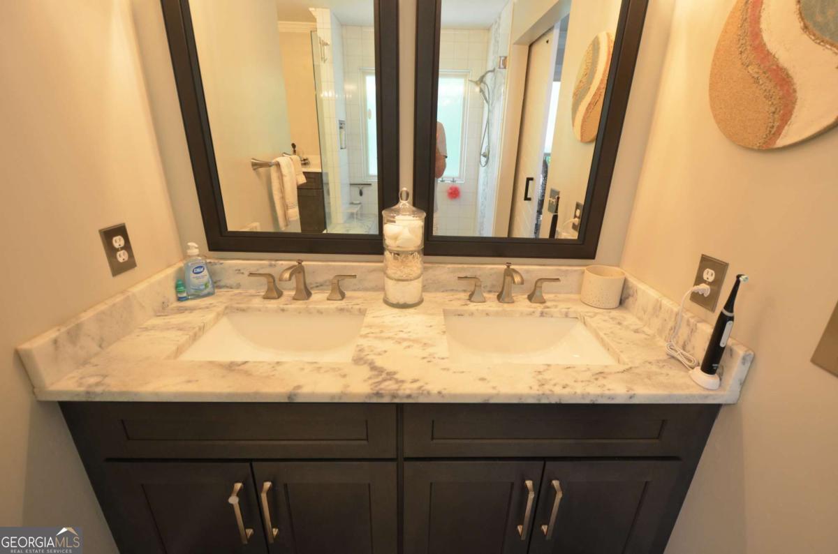 2513 Baysridge Drive Nw Property Photo 38