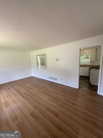 119 Amberwood Lane Property Photo 5