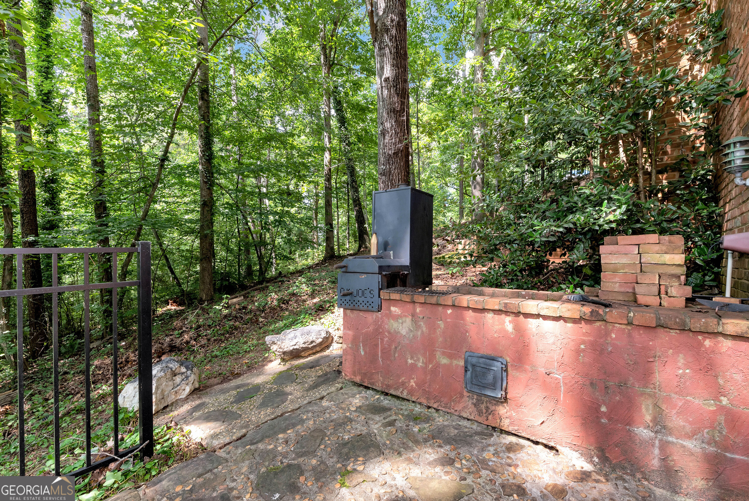 3978 Pine Shore Circle Property Photo 6