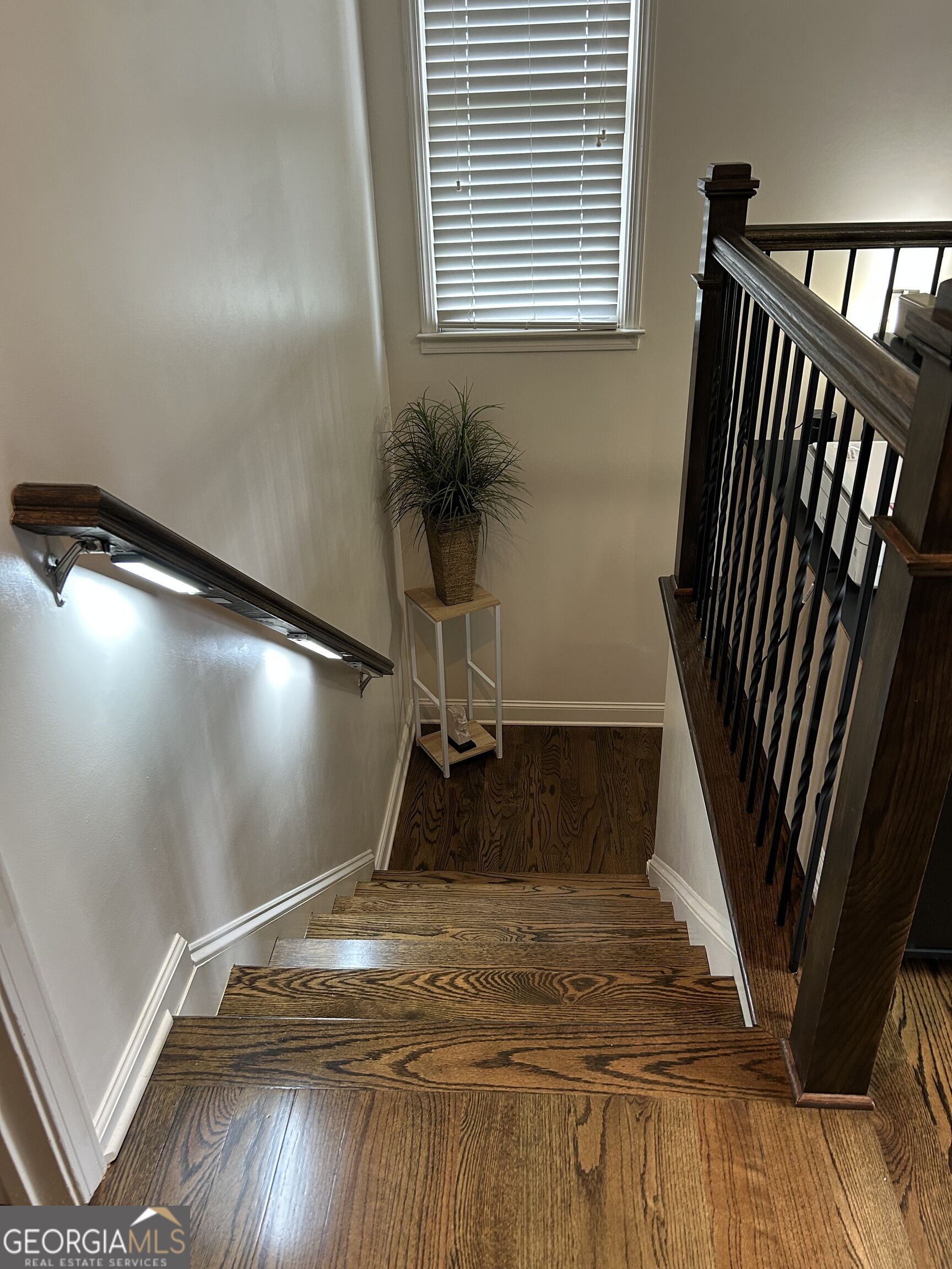 2215 Collins Ridge Drive Property Photo 13