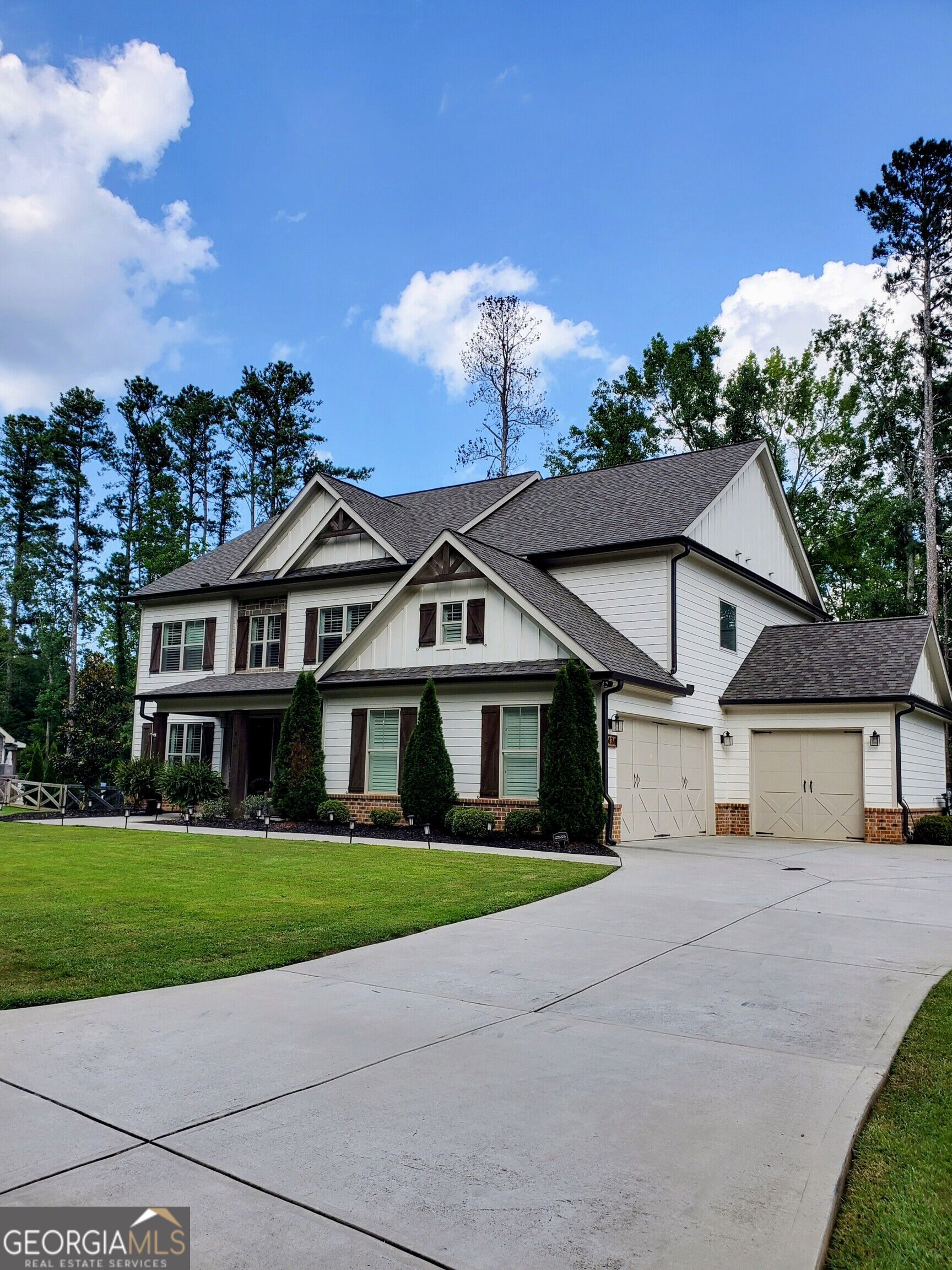 434 Level Creek Road Property Photo 1