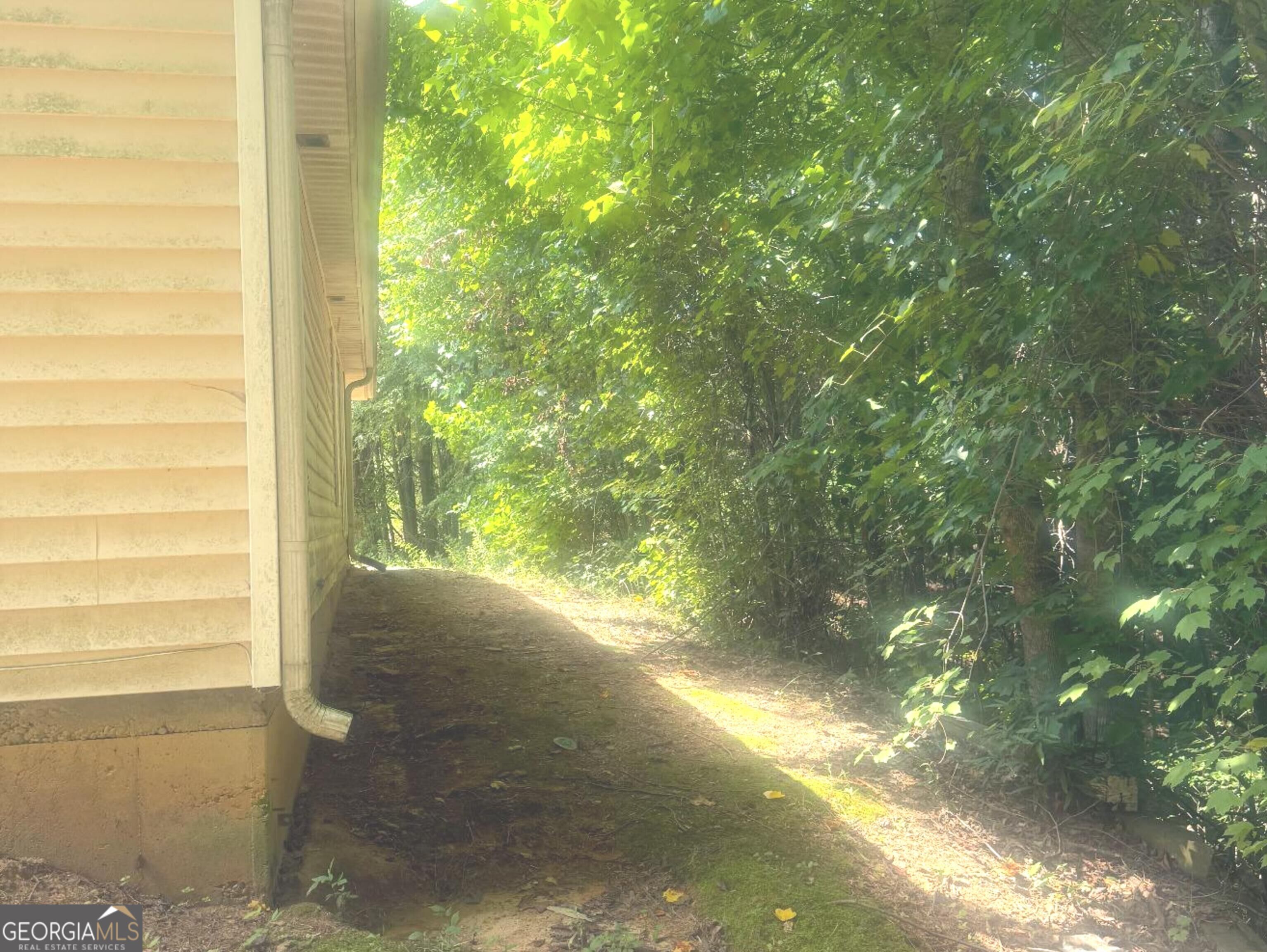 210 Arran Point Property Photo 5