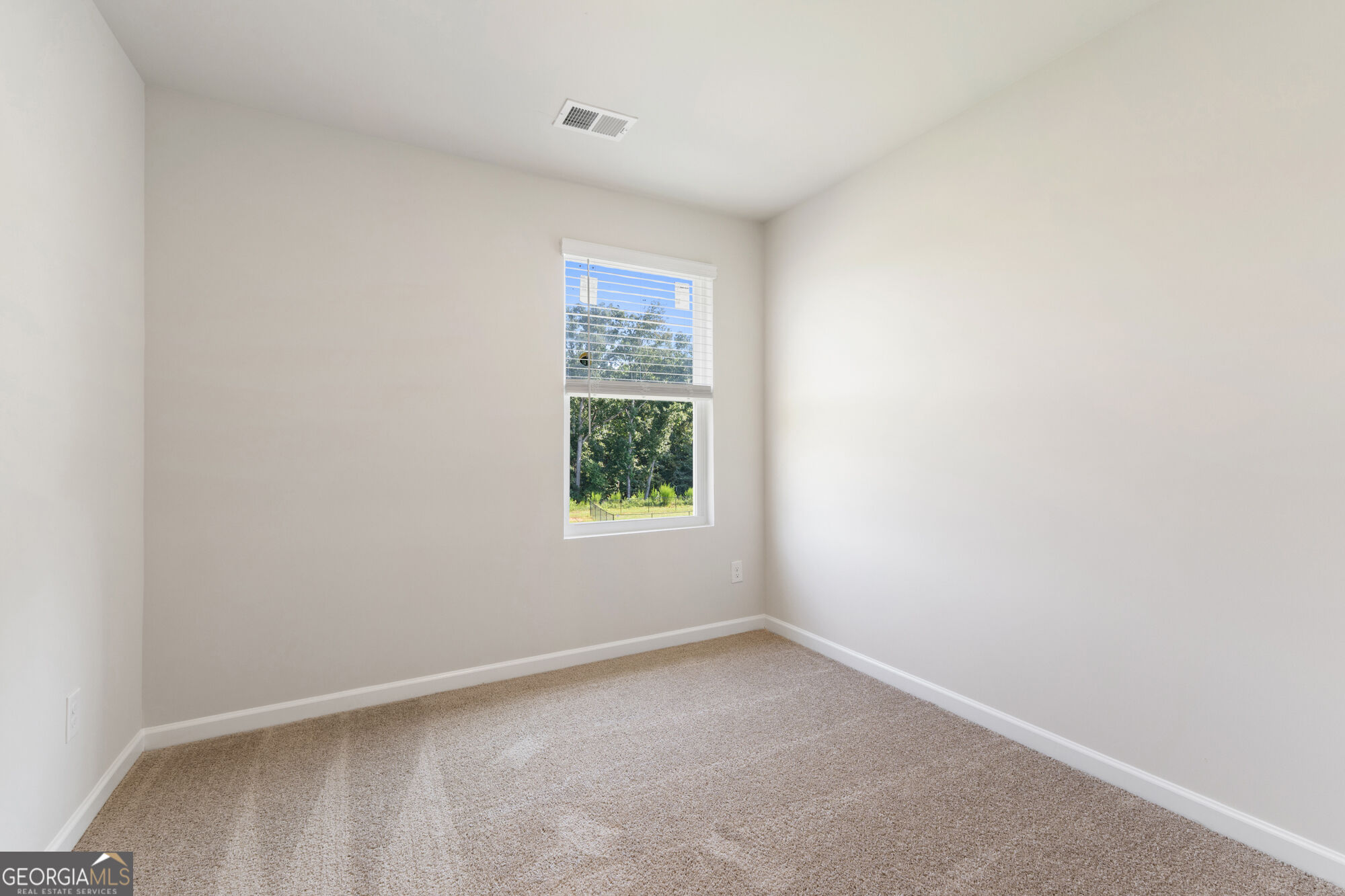 8312 Columbia Court Property Photo 14