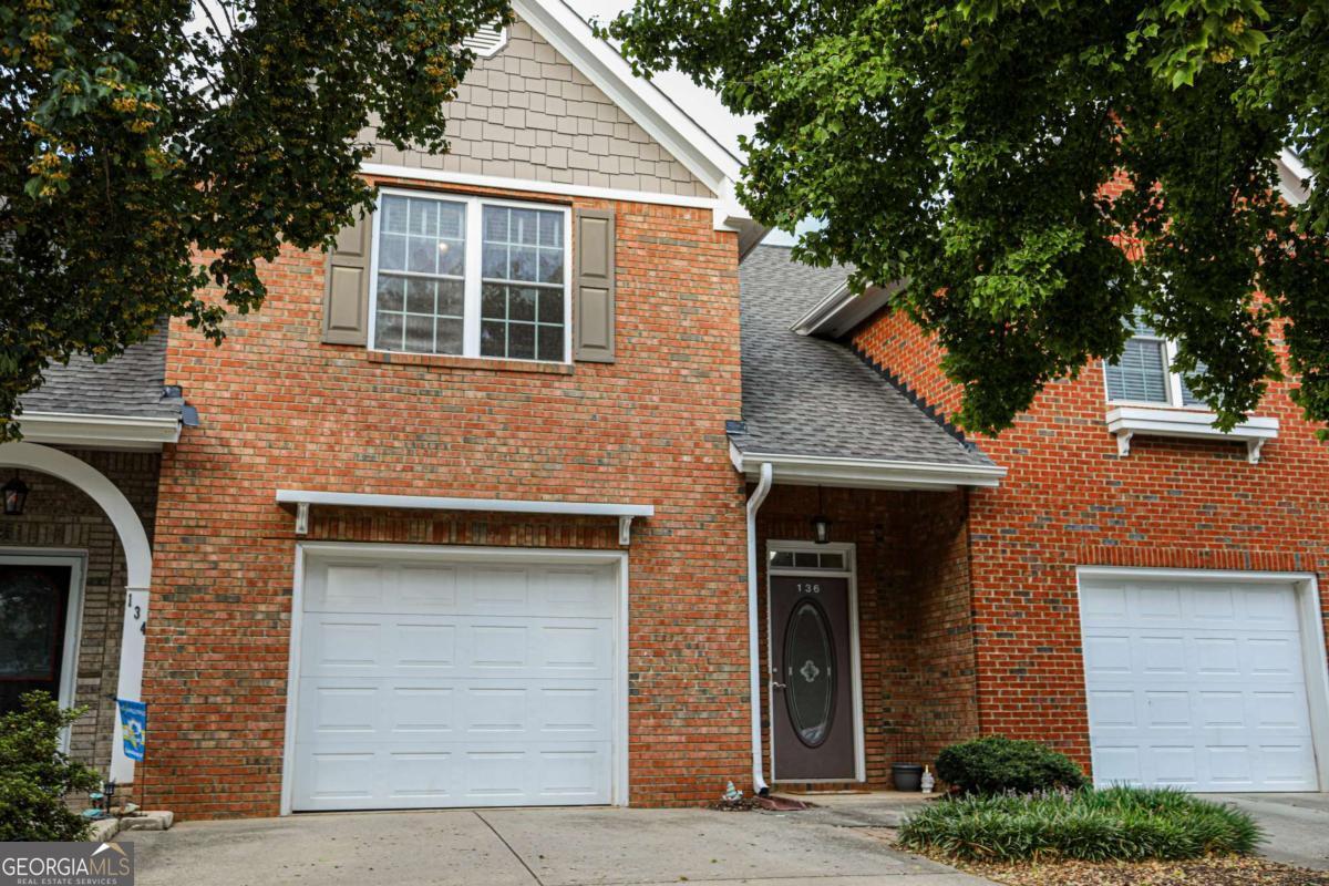 136 Wisteria Drive Property Photo 1