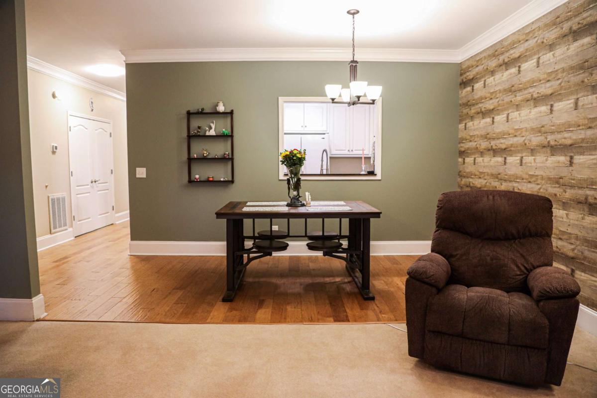 136 Wisteria Drive Property Photo 10