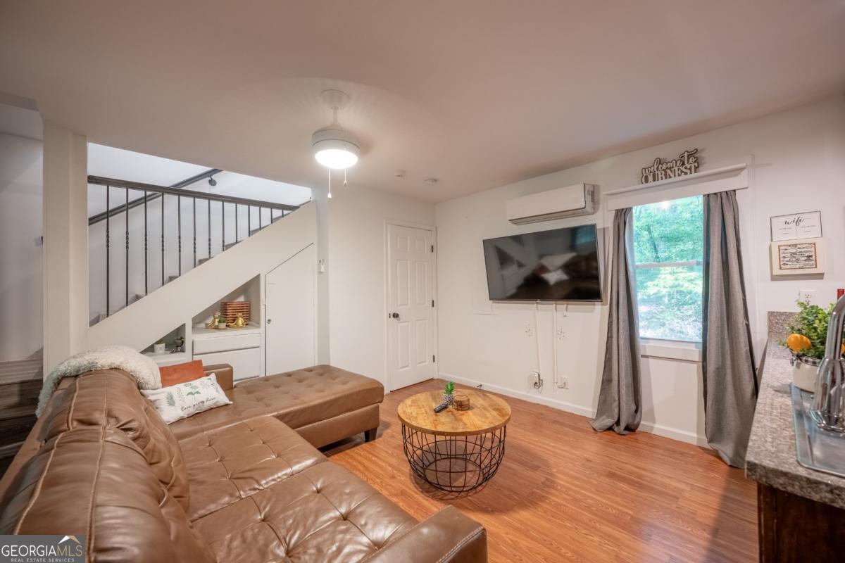 257 Pen Drive Property Photo 6
