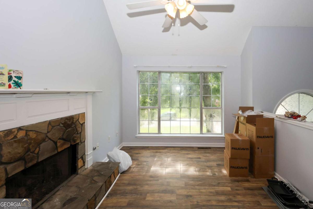75 Woodland Ridge Circle Property Photo 4
