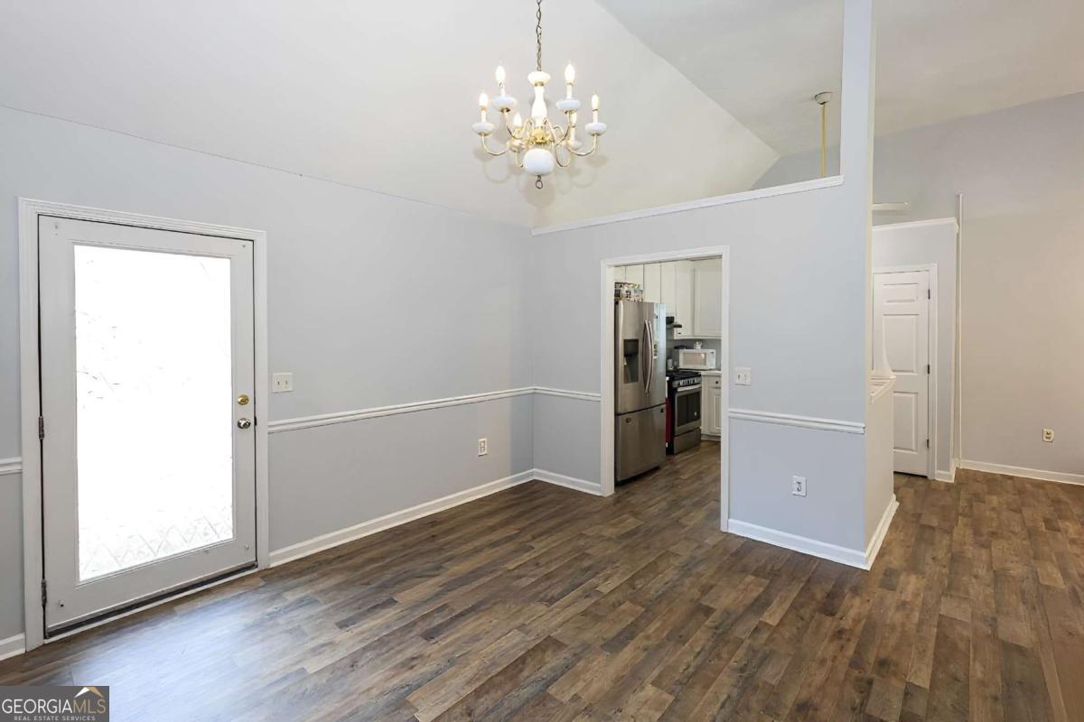 75 Woodland Ridge Circle Property Photo 7