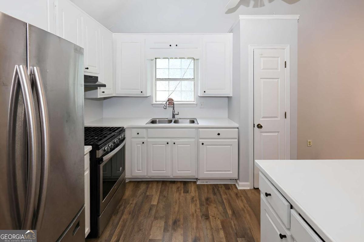 75 Woodland Ridge Circle Property Photo 8