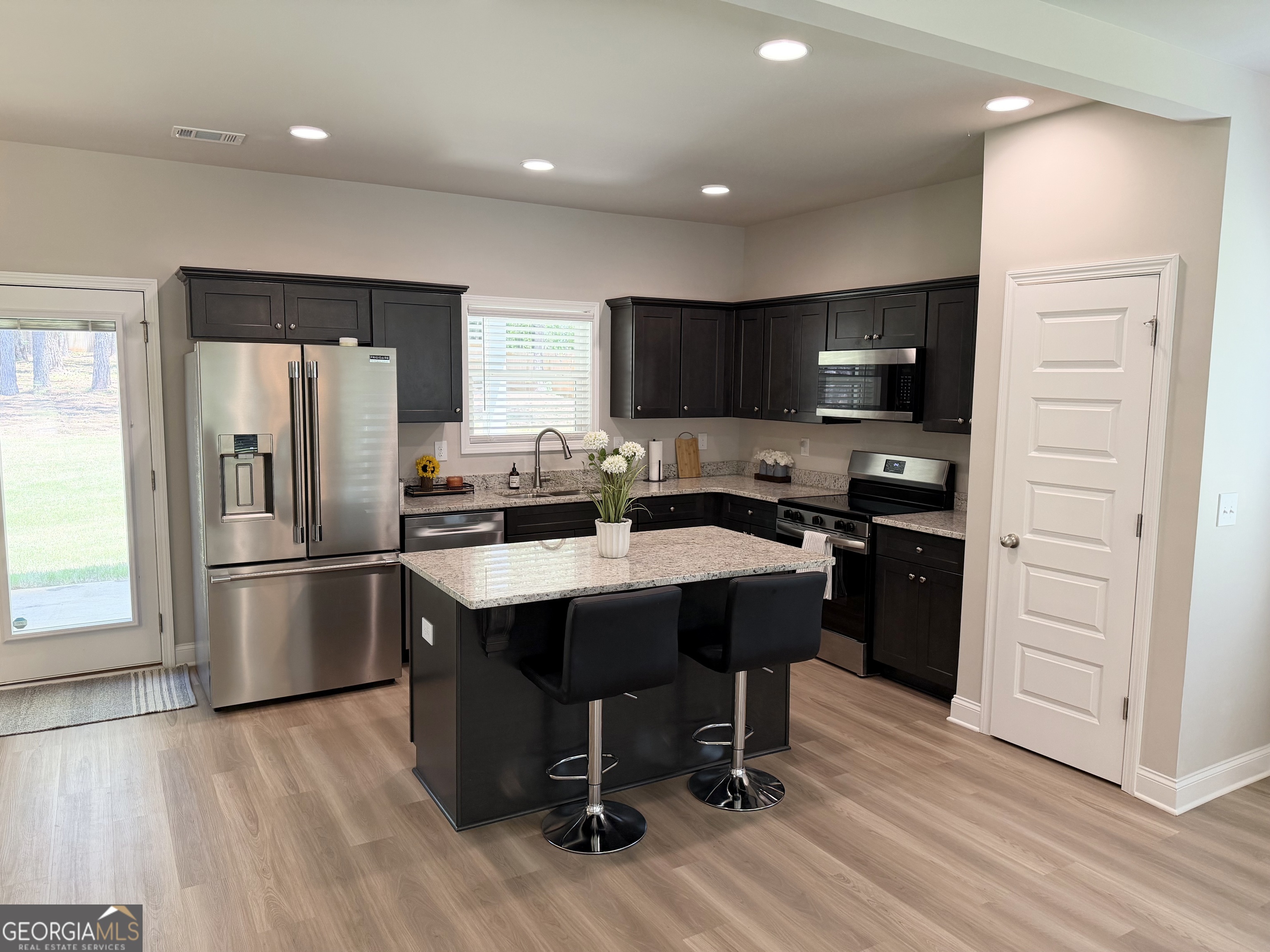 505 Kaitlin Circle Property Photo 14