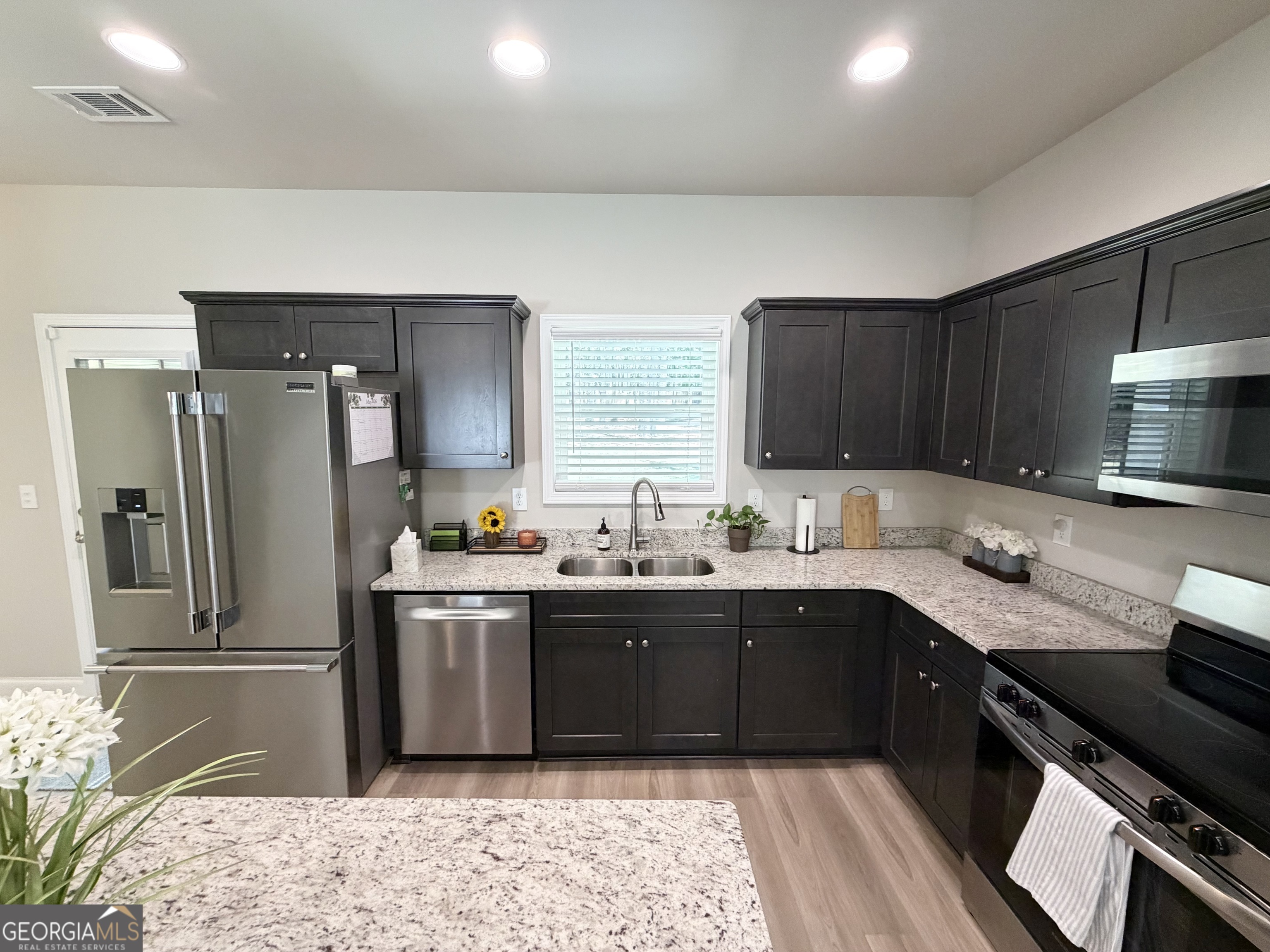 505 Kaitlin Circle Property Photo 16