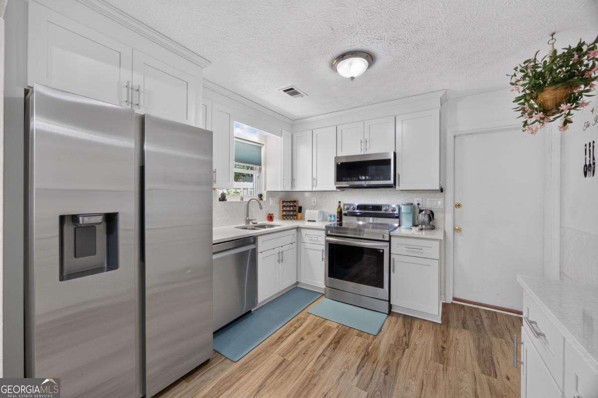 1019 Park West Lane Property Photo 10