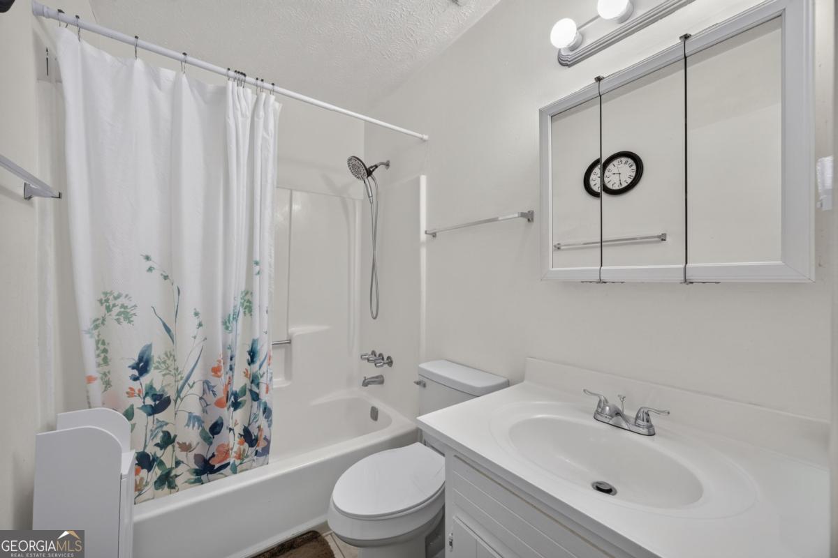 1019 Park West Lane Property Photo 19