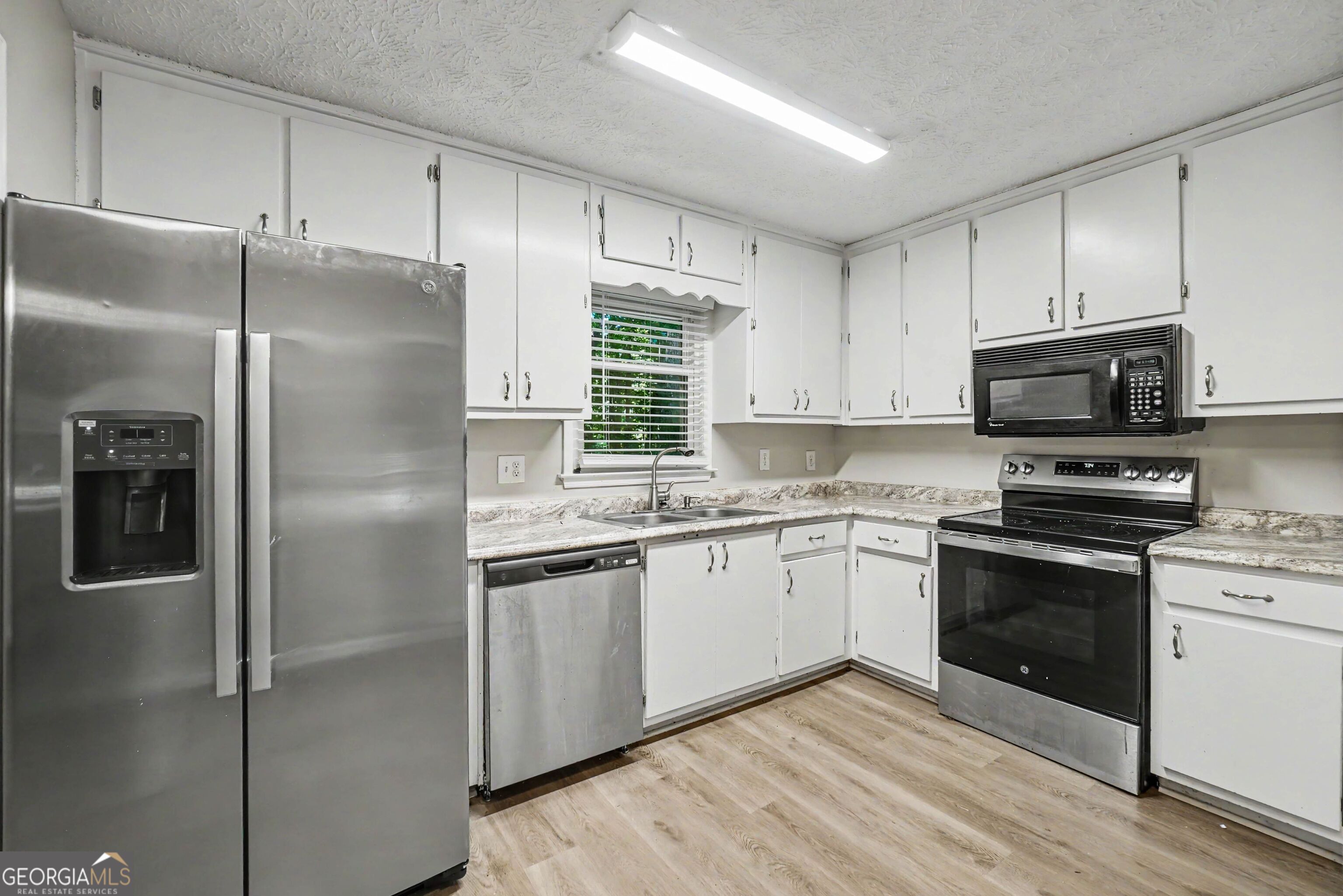 167 Hardy Circle Property Photo 10