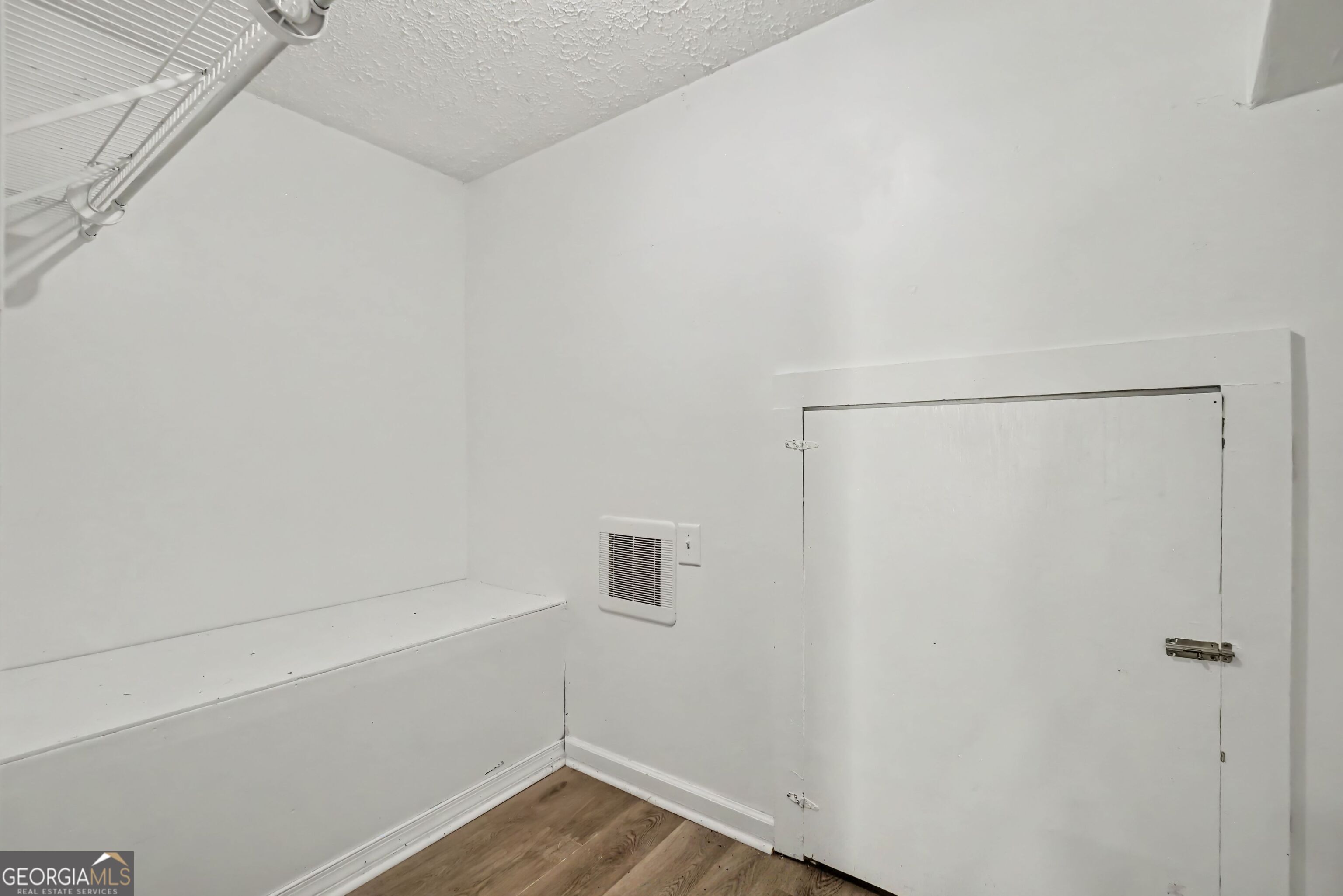167 Hardy Circle Property Photo 23