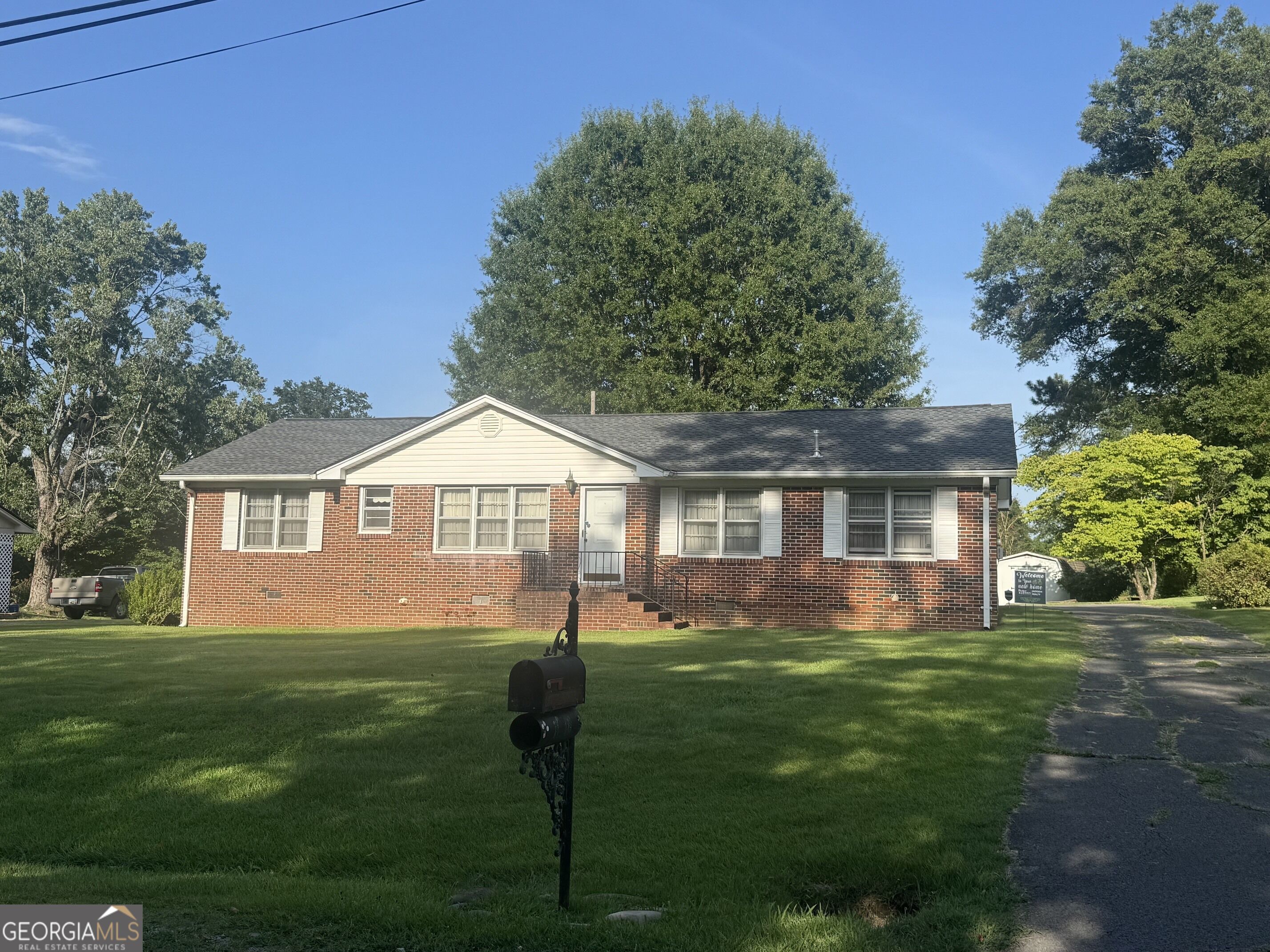 296 Goodwin Drive Property Photo 1