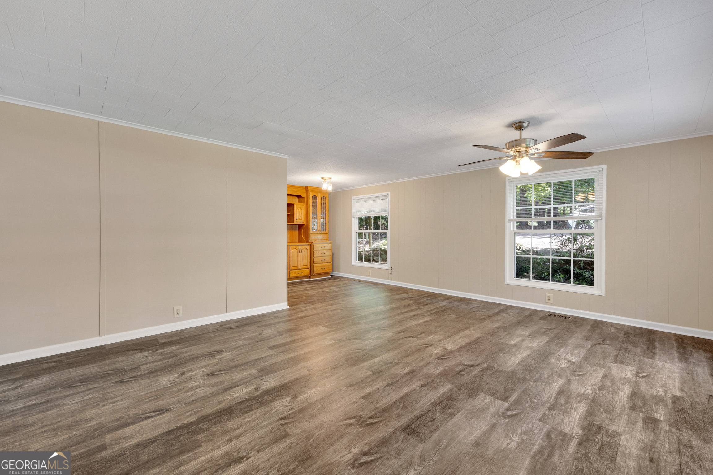461 Cardinal Drive Property Photo 15