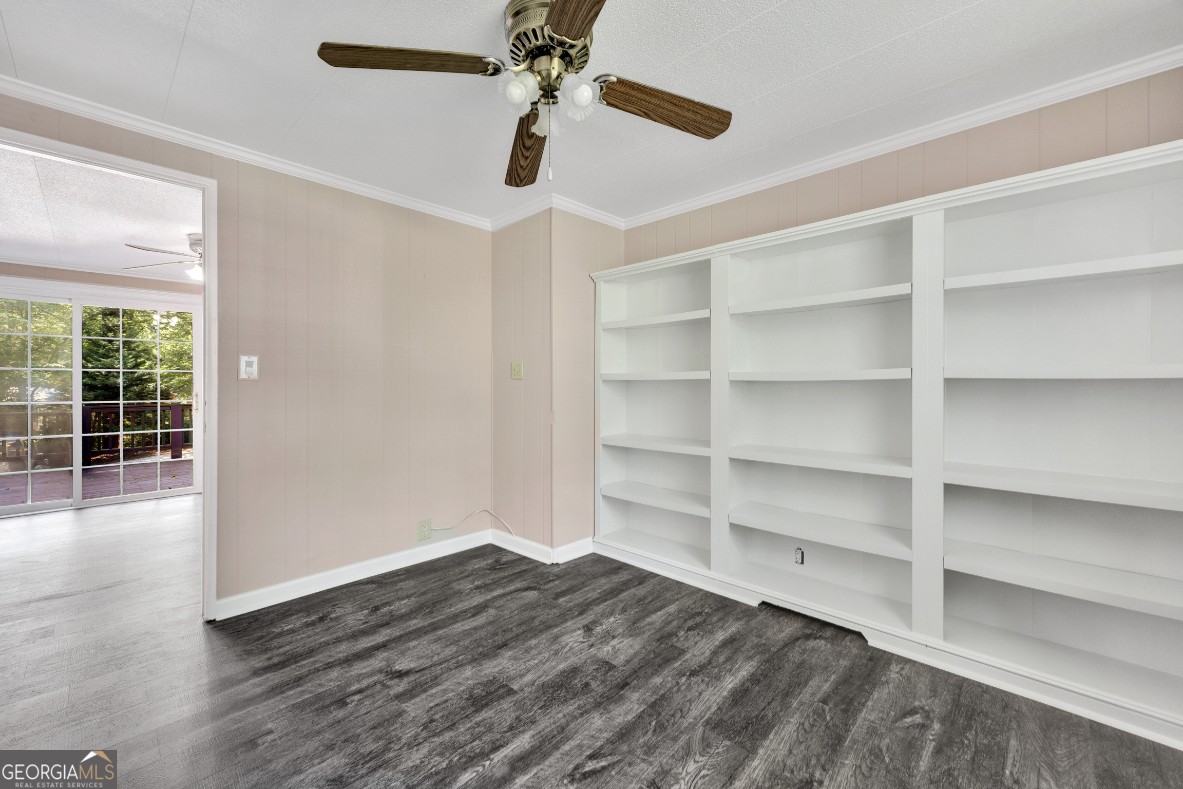 461 Cardinal Drive Property Photo 33
