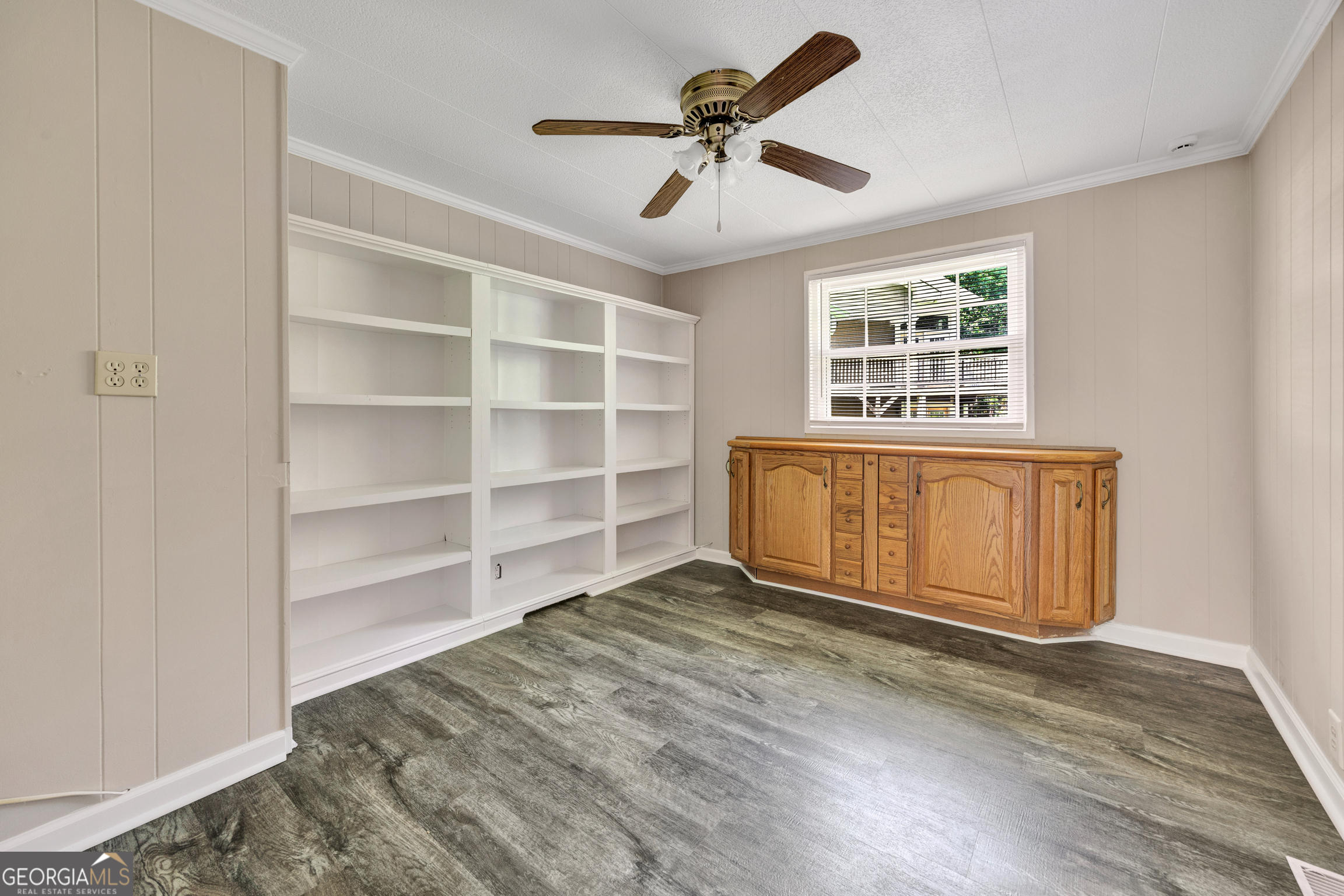 461 Cardinal Drive Property Photo 33
