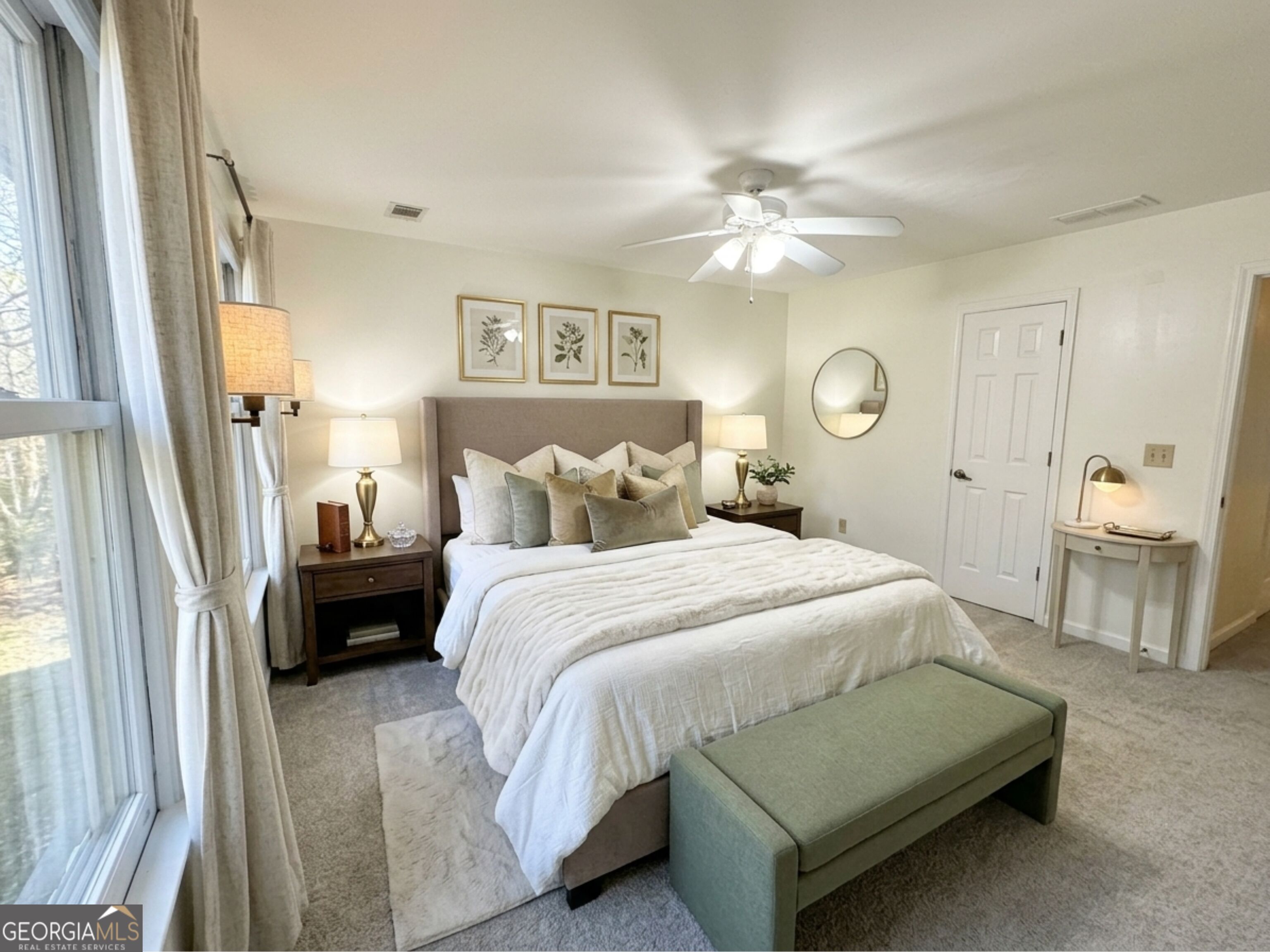 1439 Cambridge Common Property Photo 8