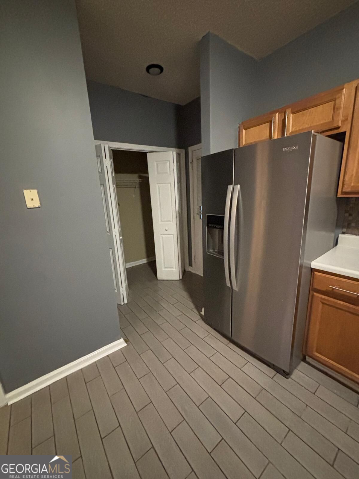 7690 Creekside Lane Property Photo 9